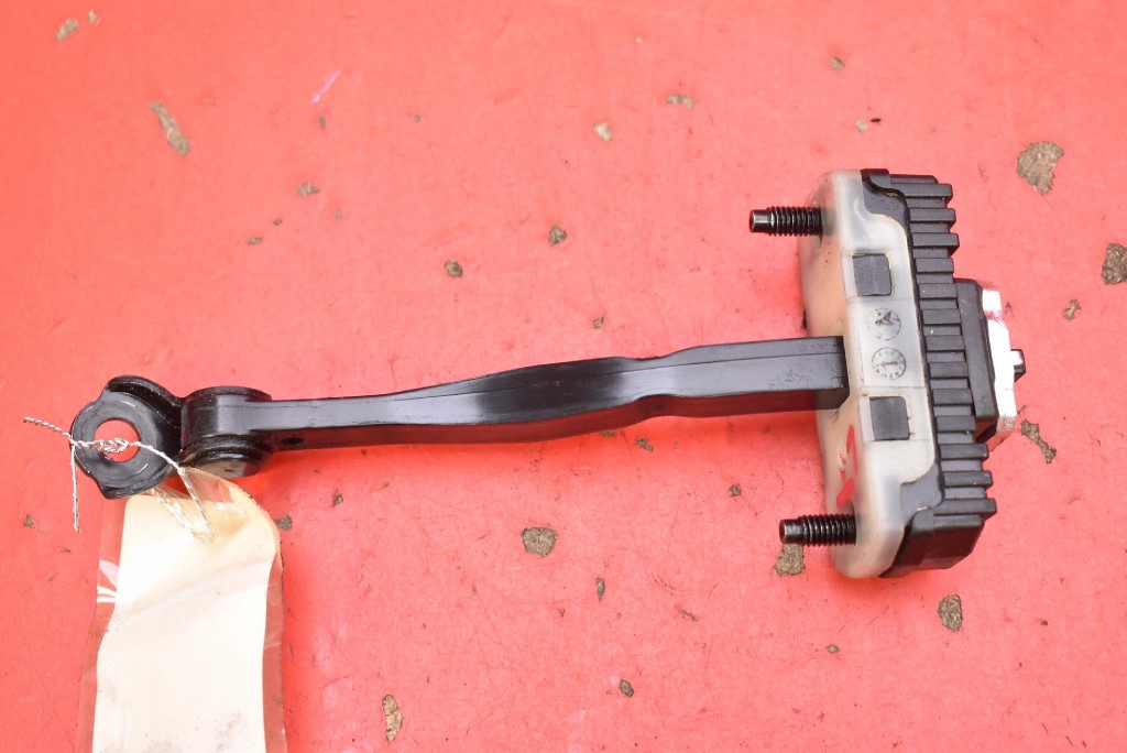 limiter door left rear part KIA SPORTAGE 5 V 21-25