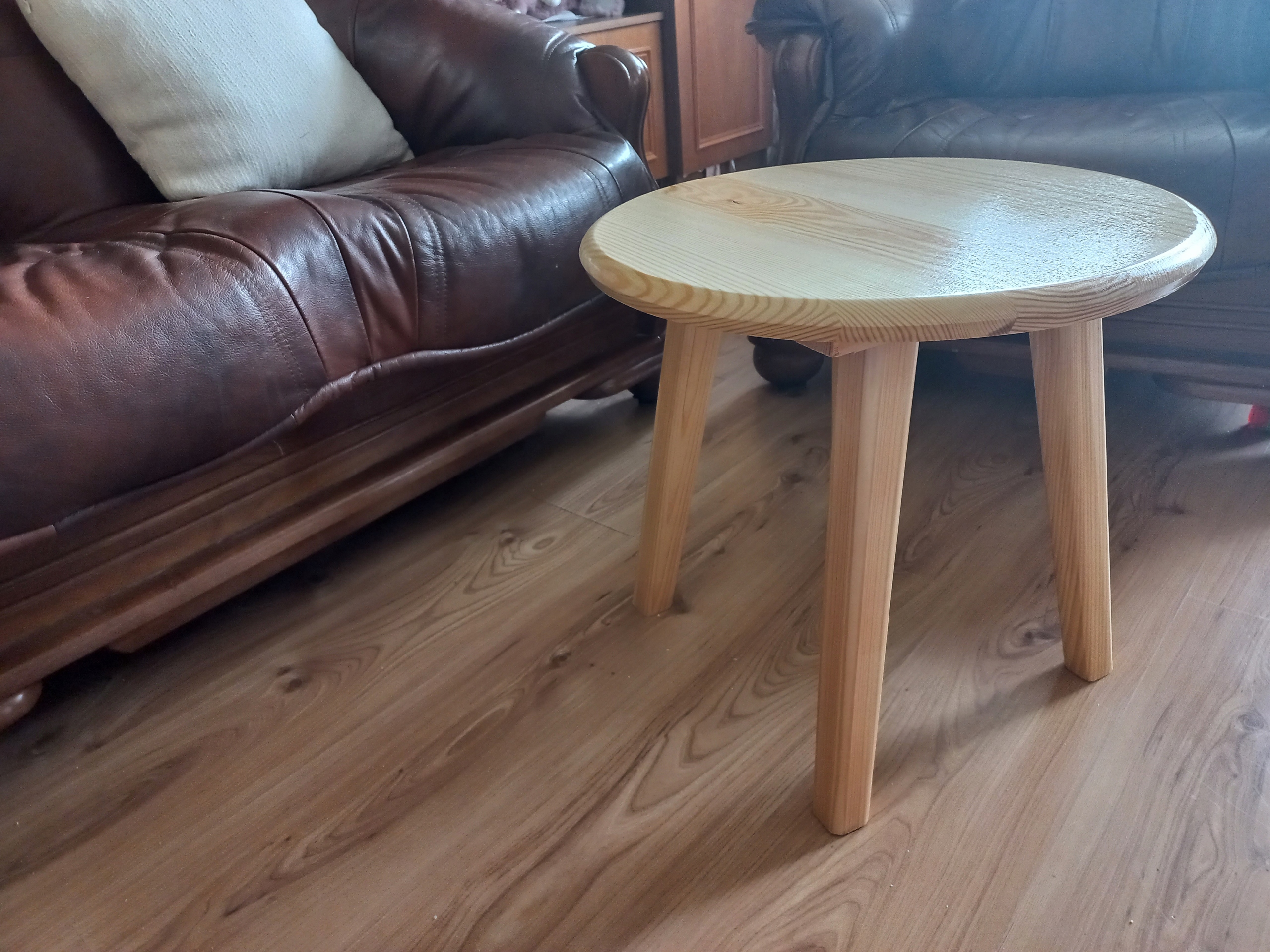 Konferenčný Stolík Drevený Pwood Okrúhly 50 cm Borovica