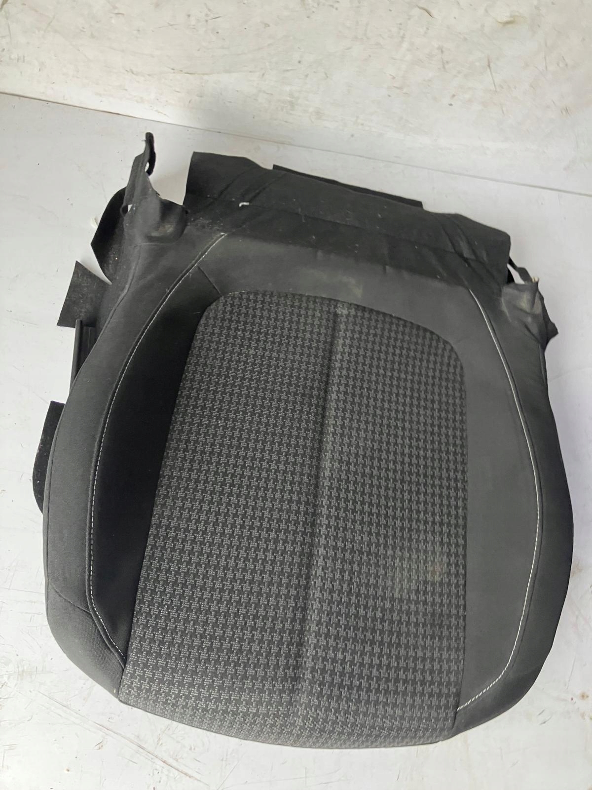 SIEDZISKO seat PEUGEOT 308 T9 LIFT left front