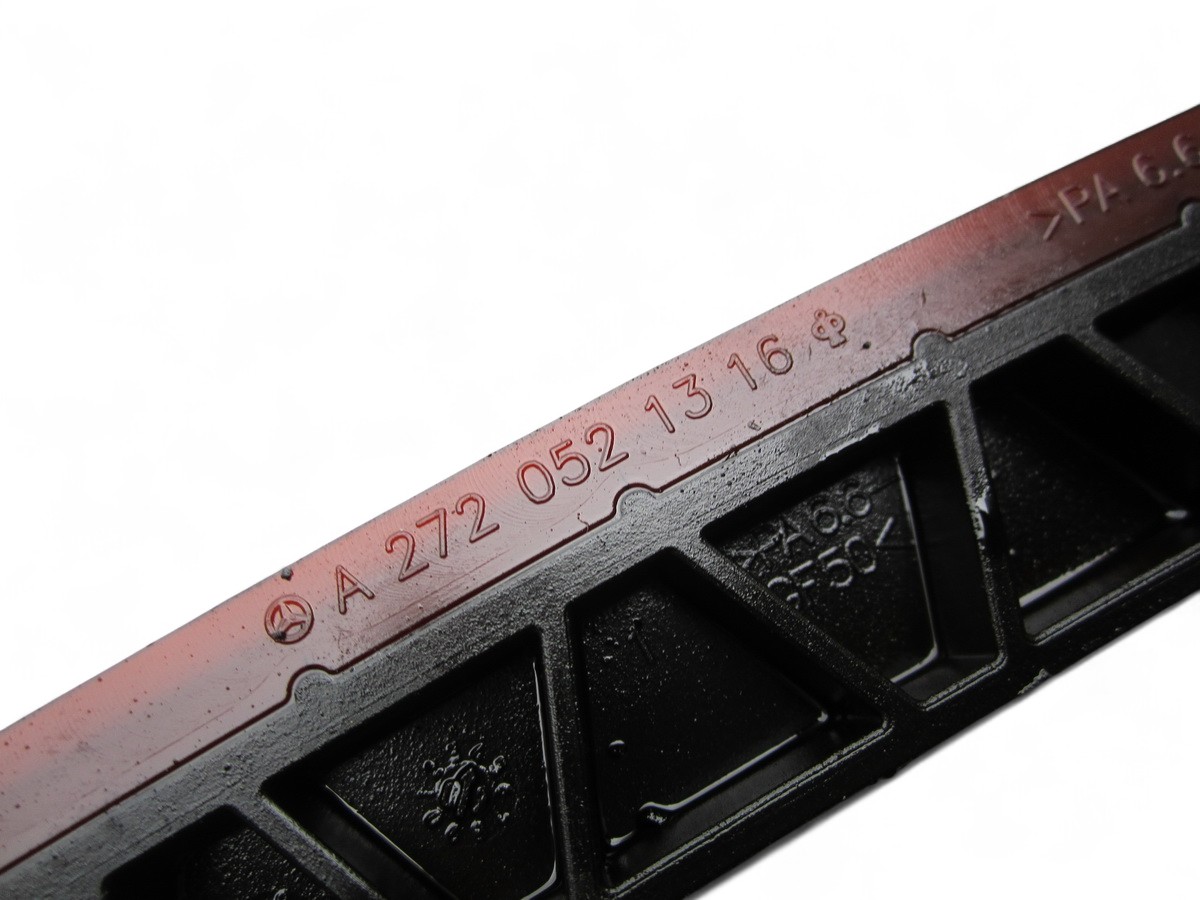 Support de la distribution Droite Mercedes W221 S500 5.5 V8 M273
