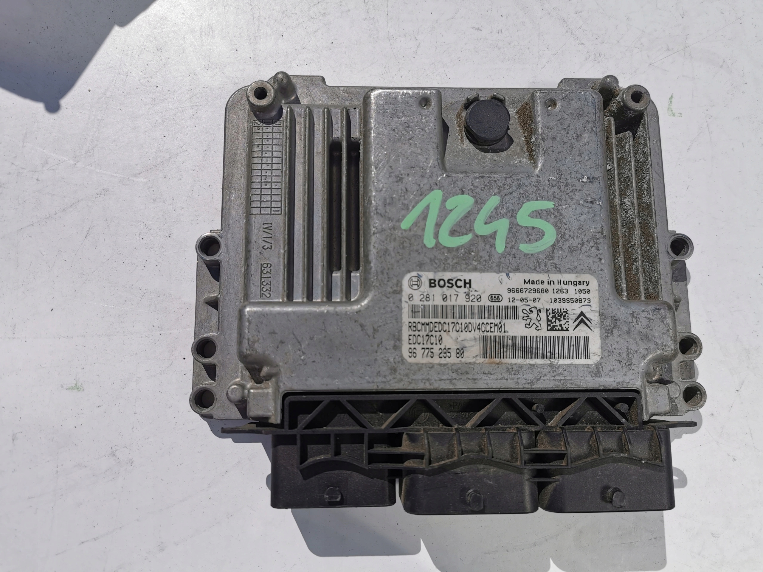 PEUGEOT 208 1.4D 0281017920 9666729680 computer EC