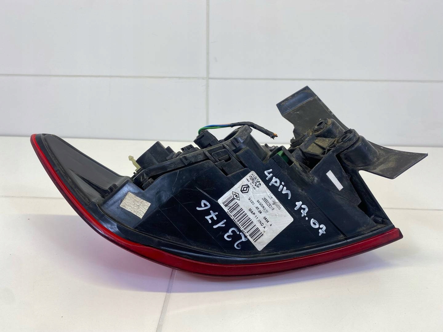 light rear right side Renault Clio 4 2015 265502831R