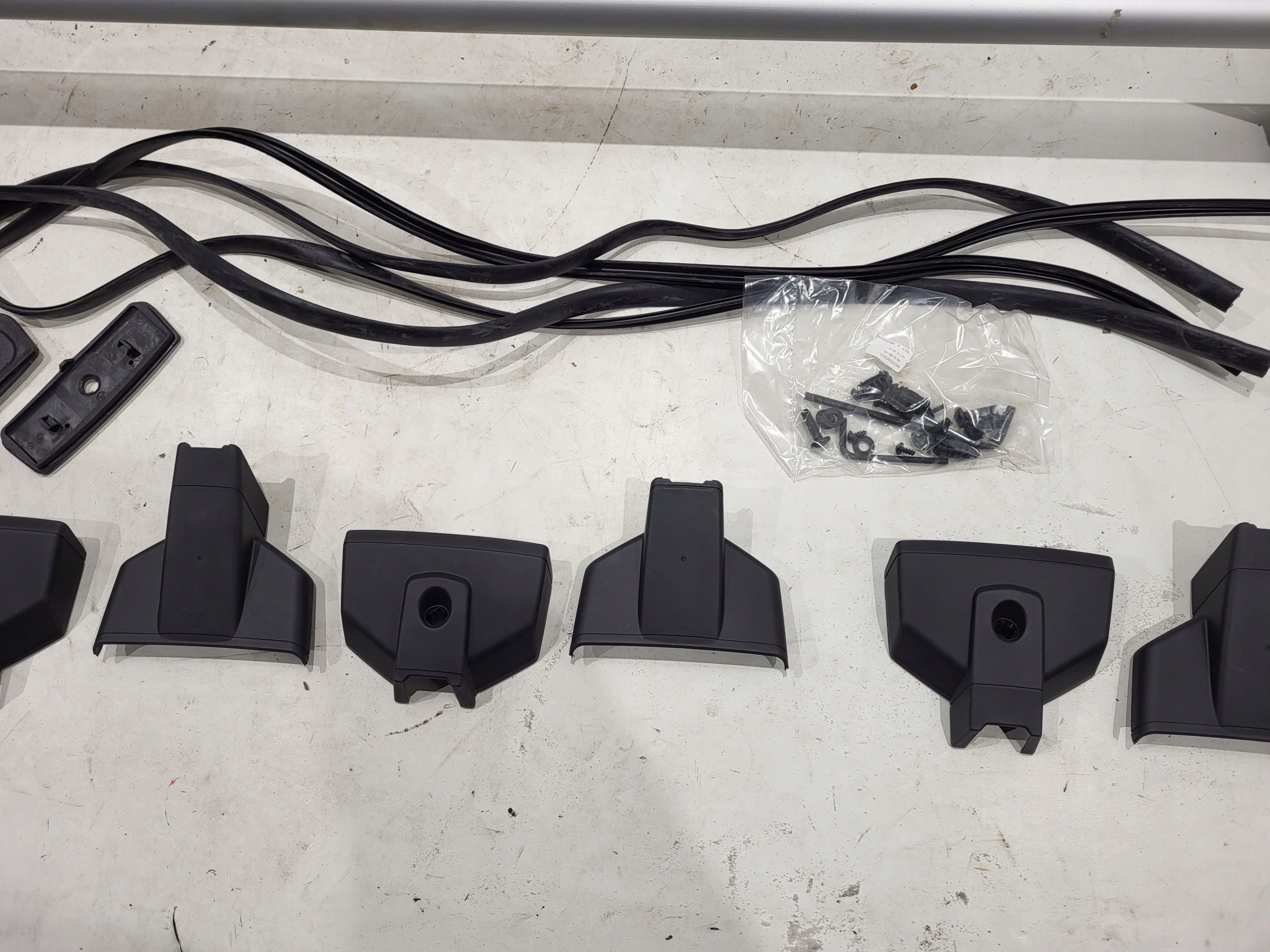 BAGAŻNIK DACHOWY BELKI DACHOWA COMBO BERLIKGO PARTNER 39176103 Model TURTLE AIR-3