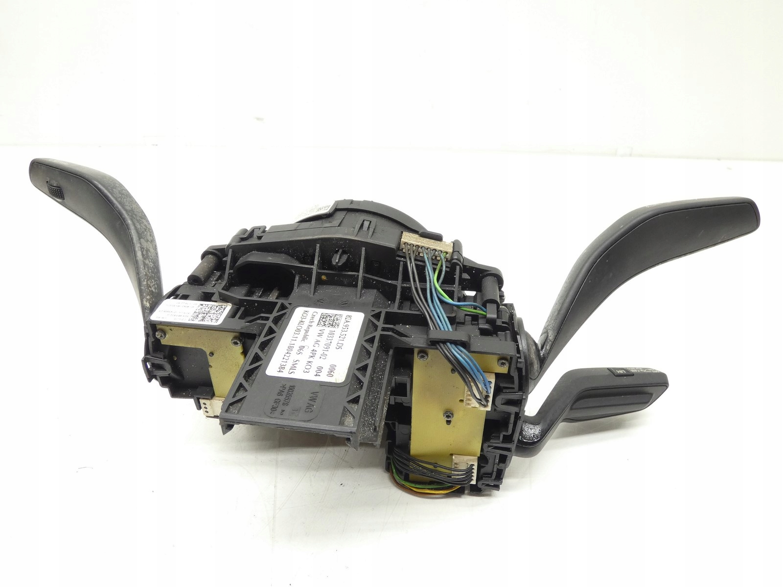 steering wheel levers and controls ring PAJAK control AUDI A1 82A 82A953521DS 5Q1953549