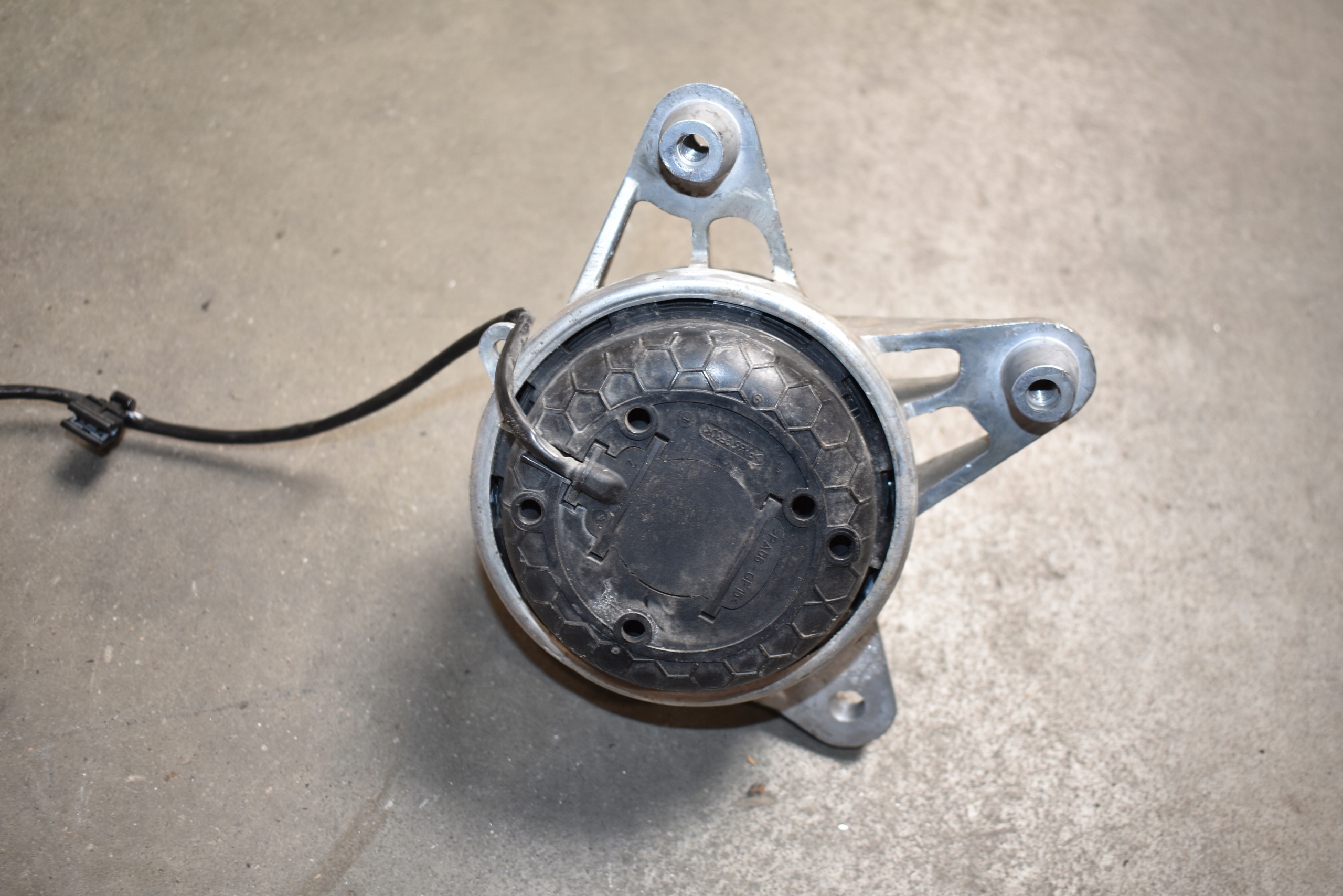 IDEALNA engine mount left MERCEDES W167 1