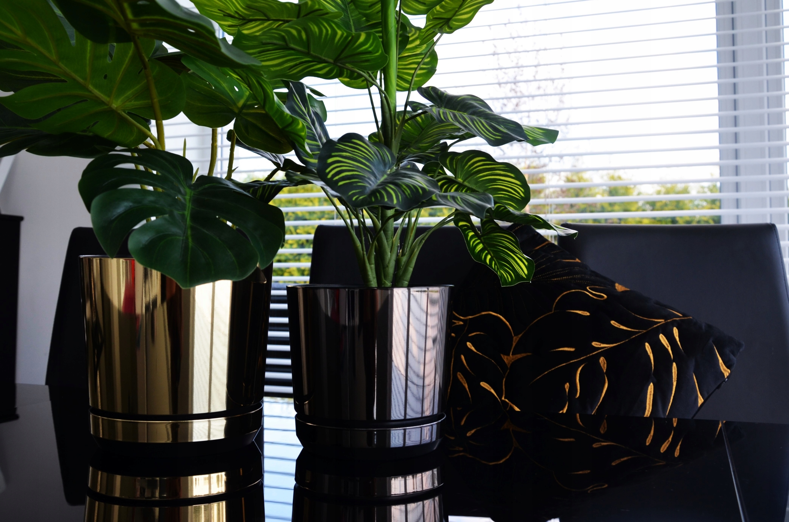 Osłonka 12 CZARNA BŁYSZCZĄCA nowoczesna POŁYSK Kolor czarny inny kolor