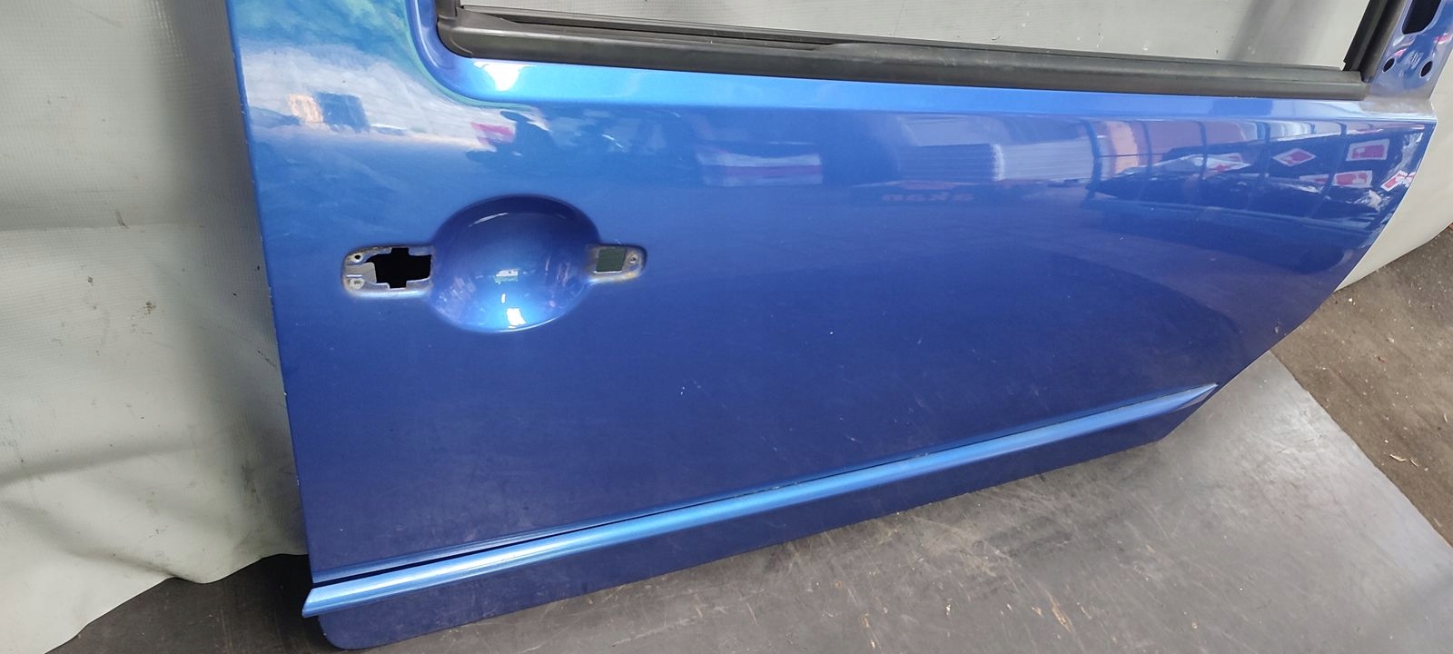 door front front right Citroen C2 1,1 KMHC