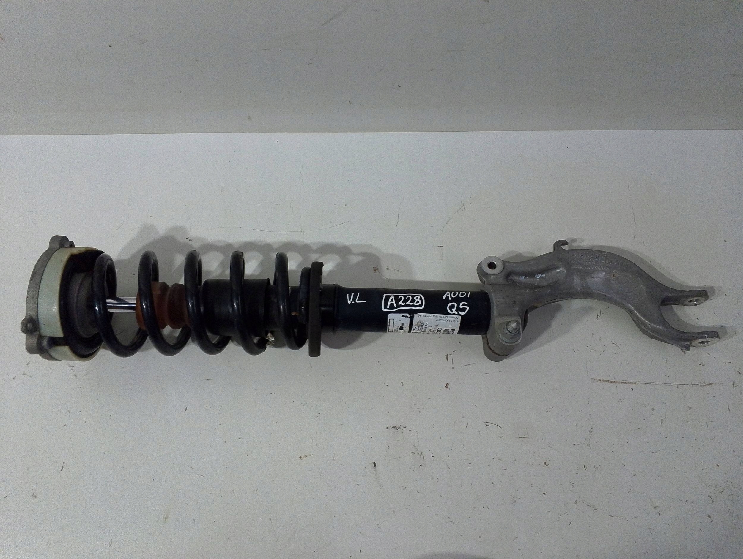 Audi Q5 SQ5 80A shock absorber front left 80A413031AH (F228)