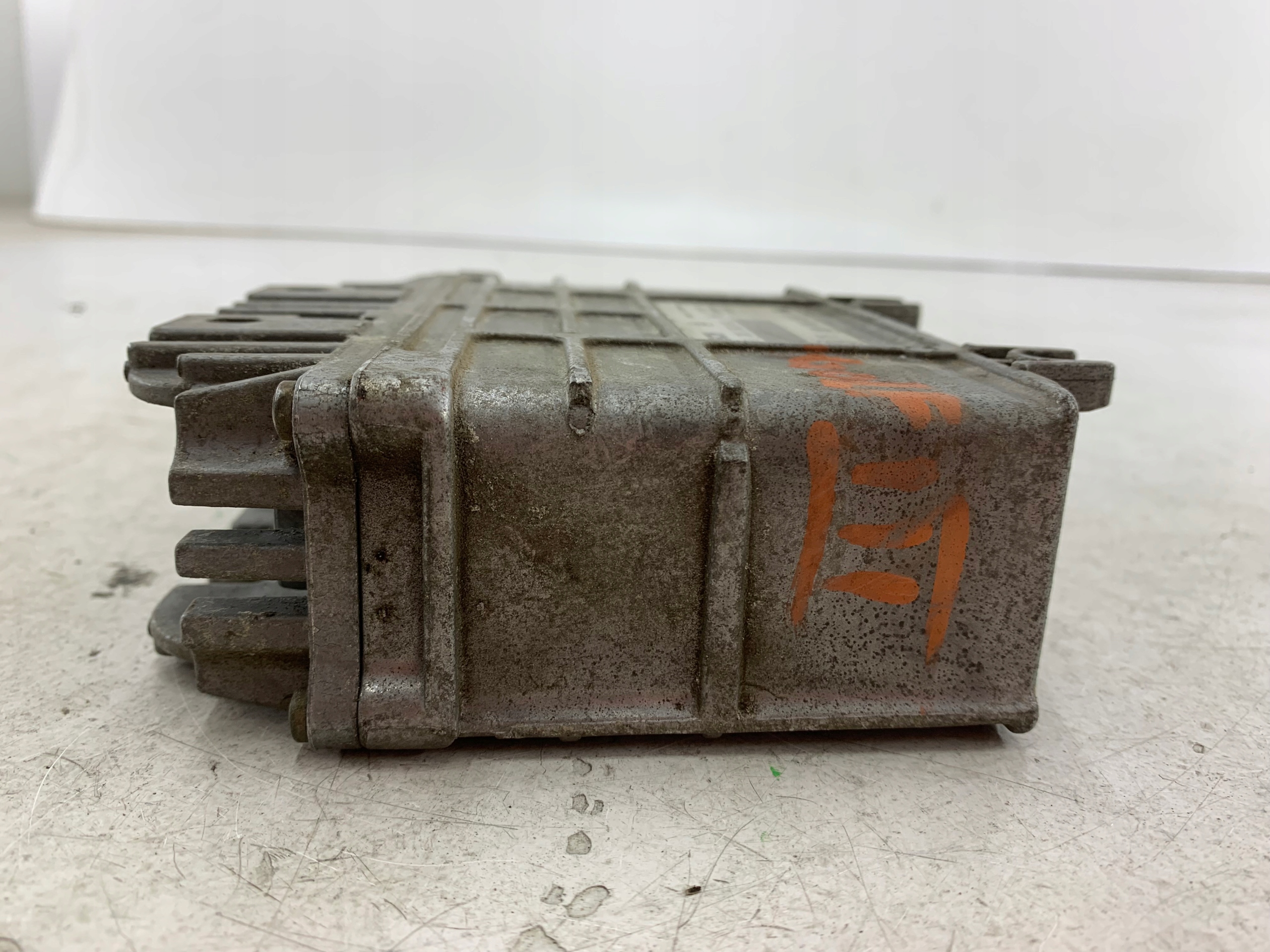 VW GOLF III 1.4 control unit of the engine 030906026R