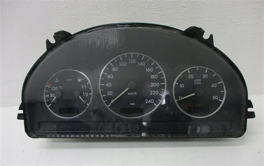 Mercedes ml 350 приборная панель. мерседес мл 166 приборная панель. лампочки в приборную панель мерседес w163. панель приборов мерседес мл. приборка ml 164.