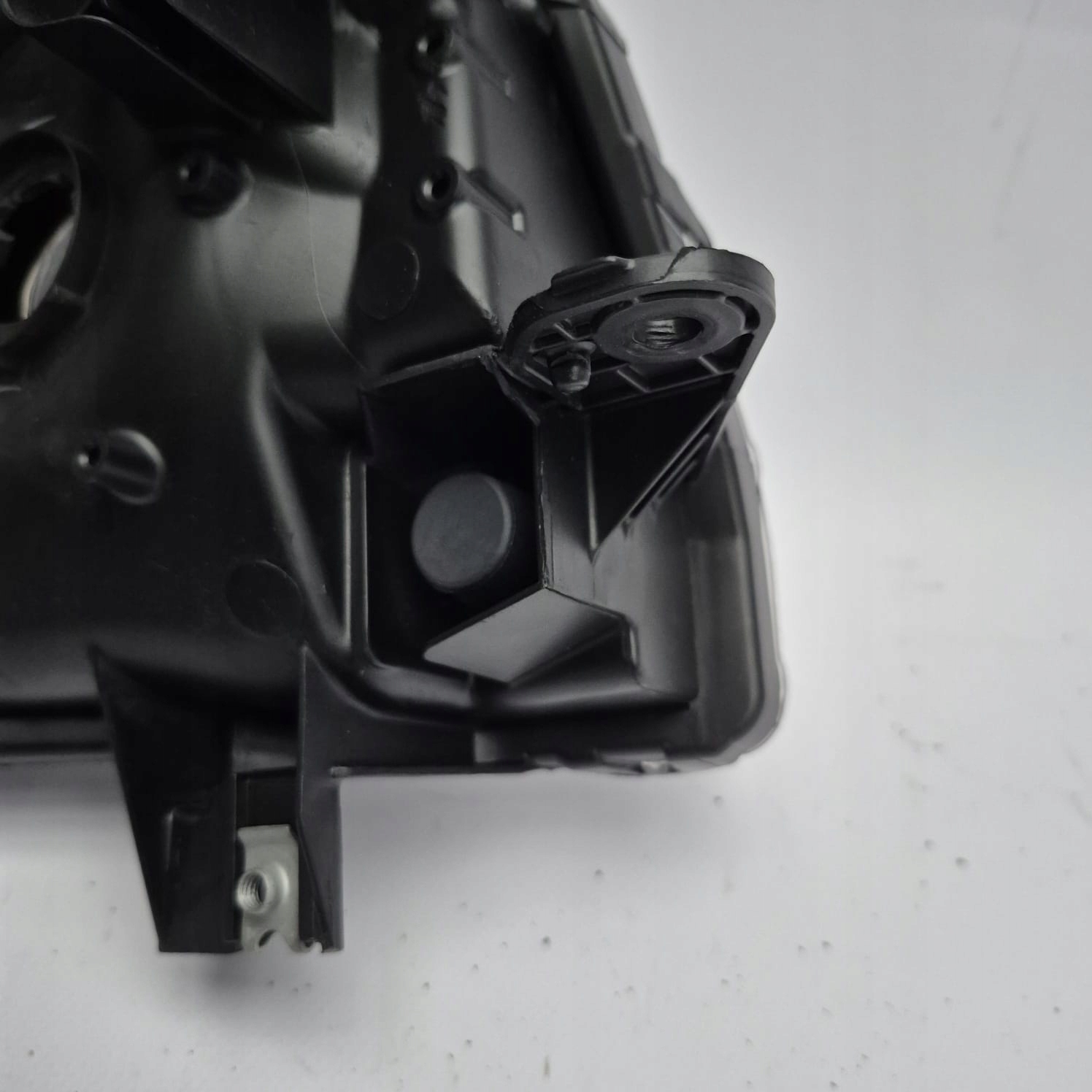 SUZUKI VITARA III 15- light left front front FULL LED blue
