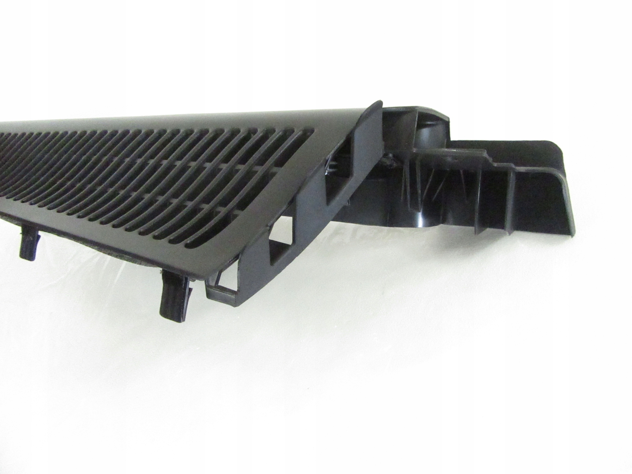 bracket holder rolety boot right rear part BMW e53 X5