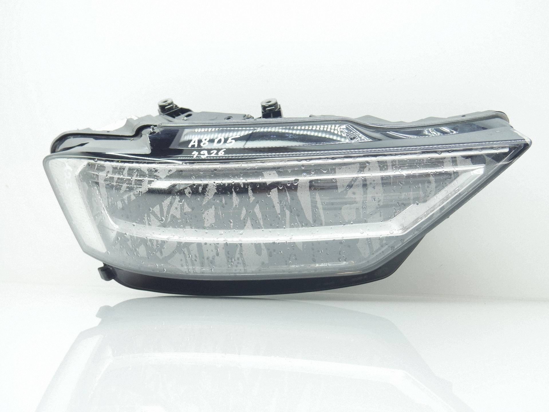 light right front front AUDI A8 D5 4N0941774A 18R STAN as for ZDJECIACH