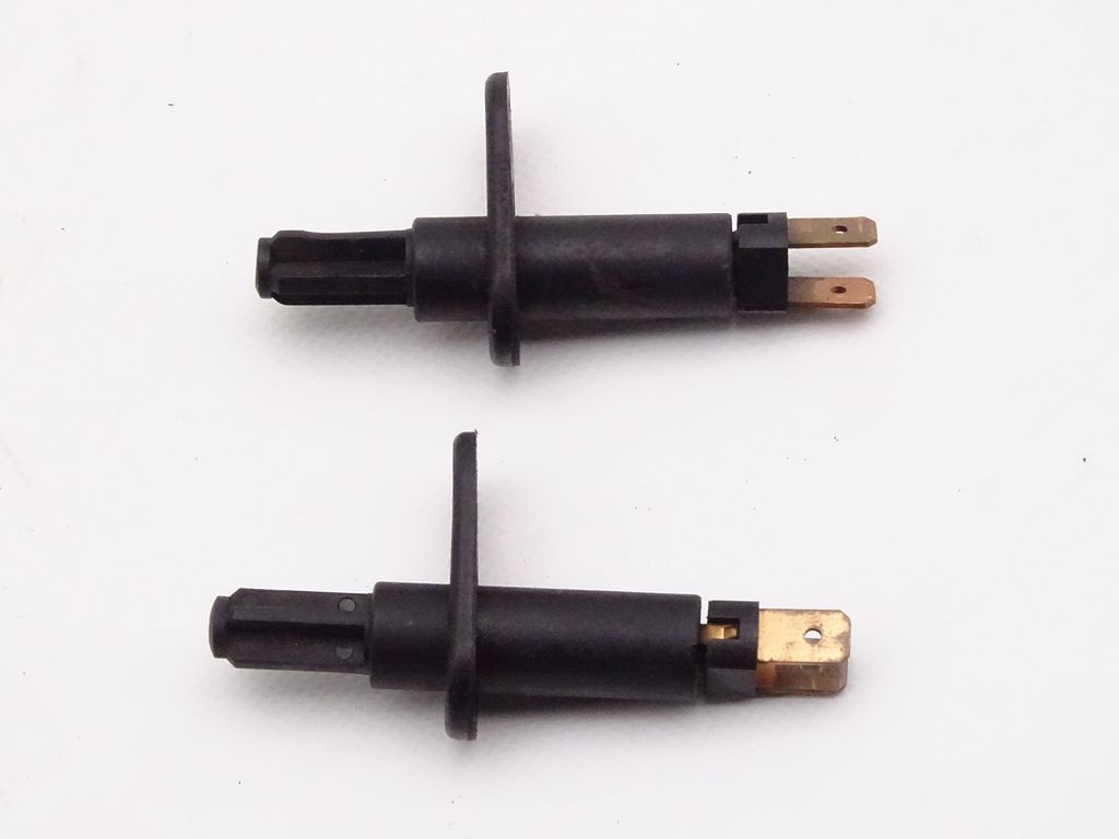 RENAULT MIDLUM 00-06 DCI CZUJNIK KRAŃCOWY DRZWI Producent części Inny