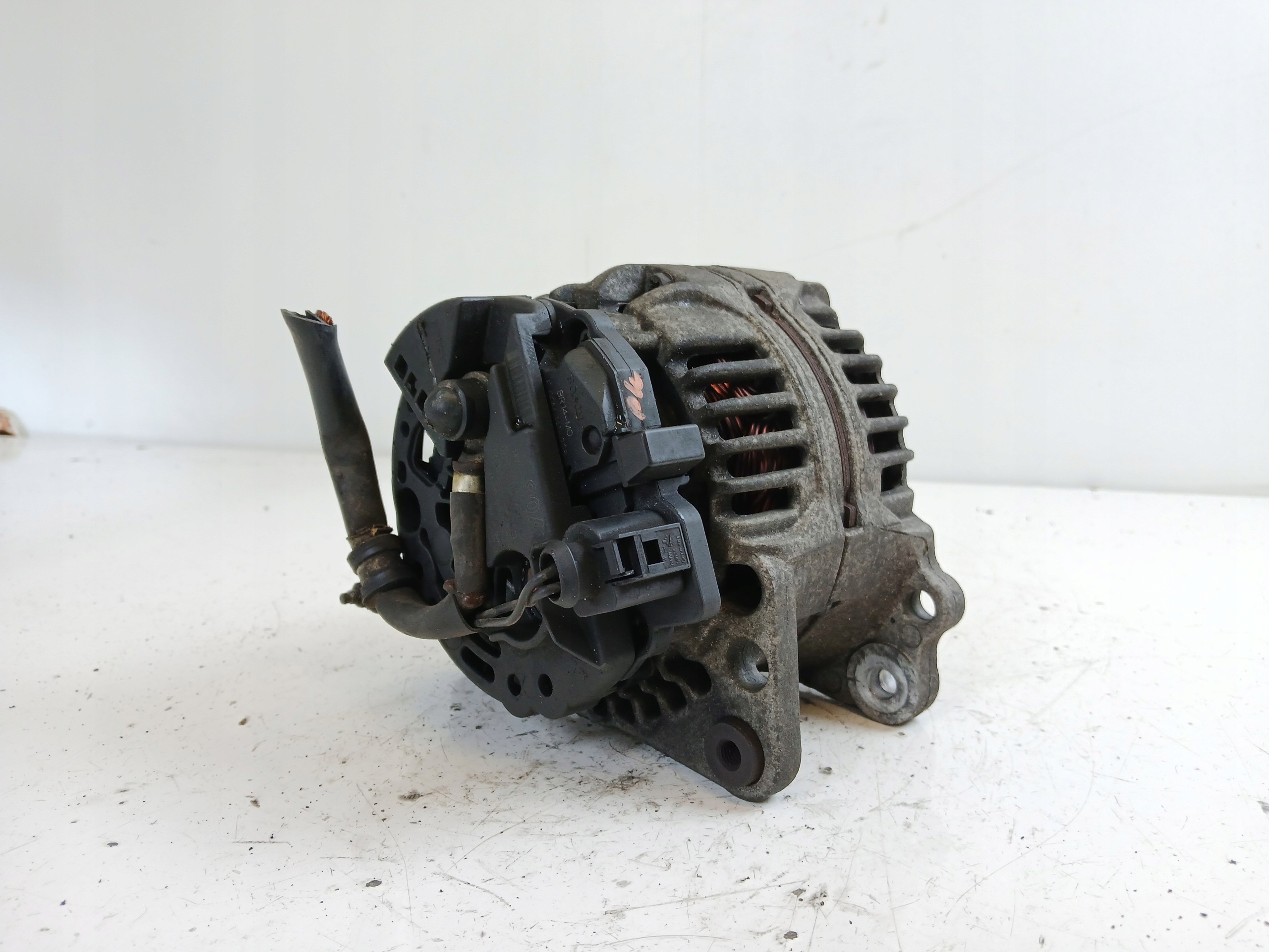 VW GOLF IV AUDI A3 8L 1.6 ALTERNATOR 028903028D 90A