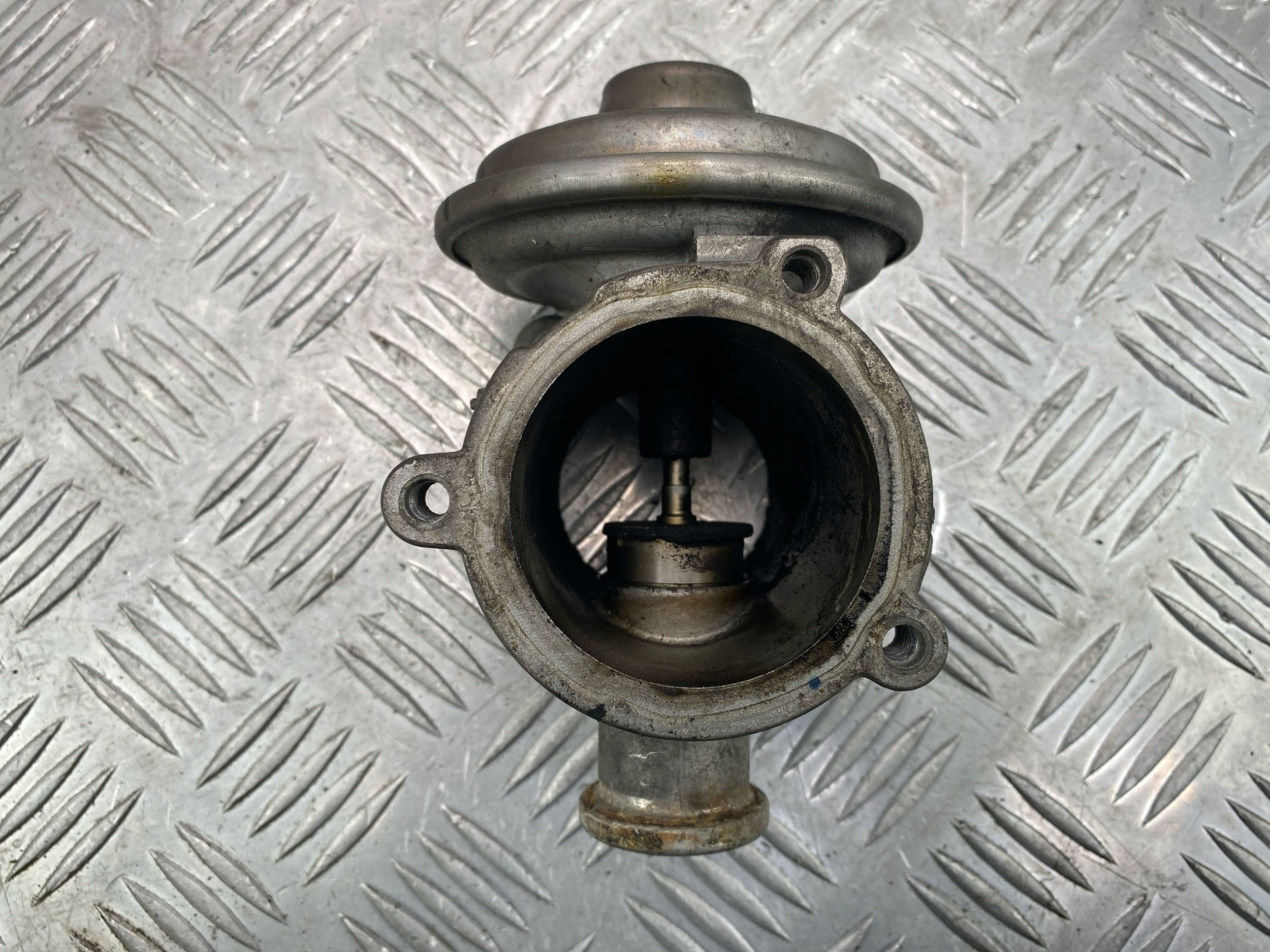 BMW X5 E70 35D 3.0 EGR valve 7804351 M57 306D5