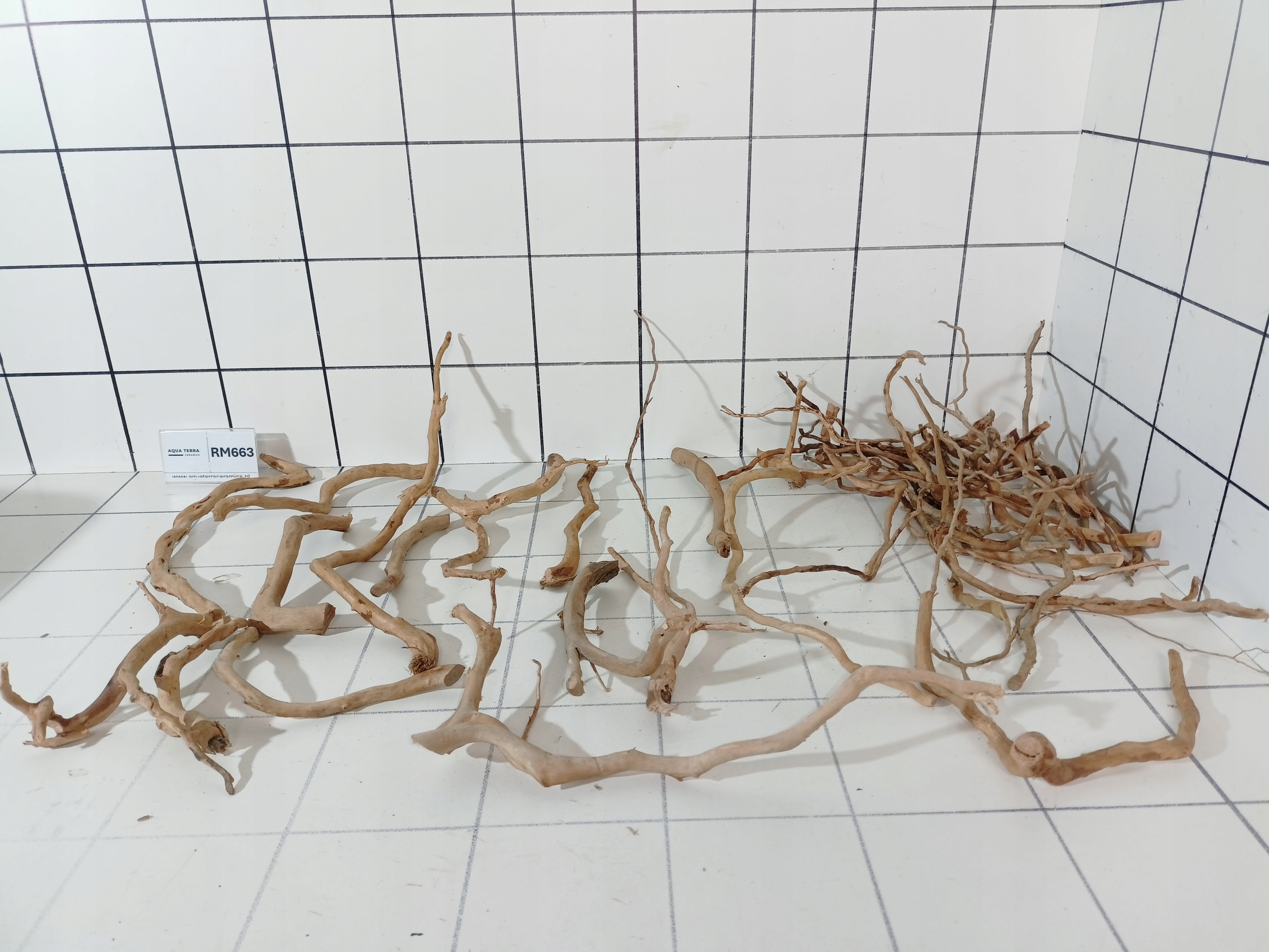 Korzeń Gałązki Red Moor RM663 Dekoracja 500G Zestaw Do Akwarium Terrarium