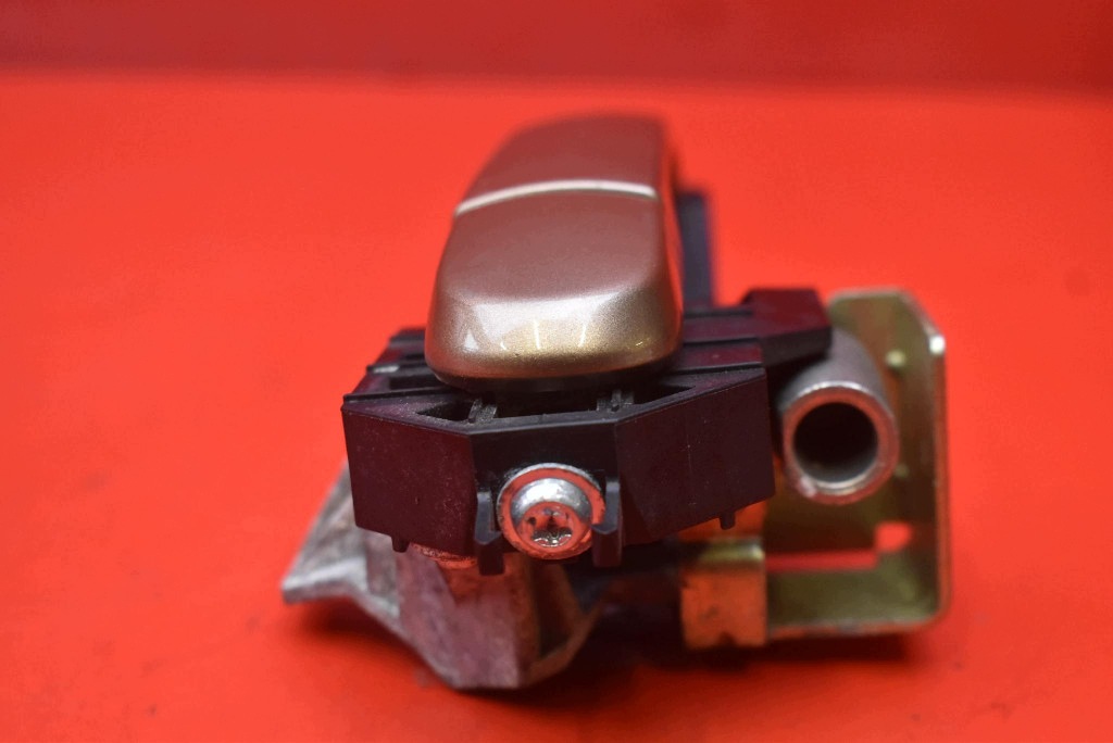 handle left rear part rear C32 NISSAN TIIDA C11 sedan 04-08