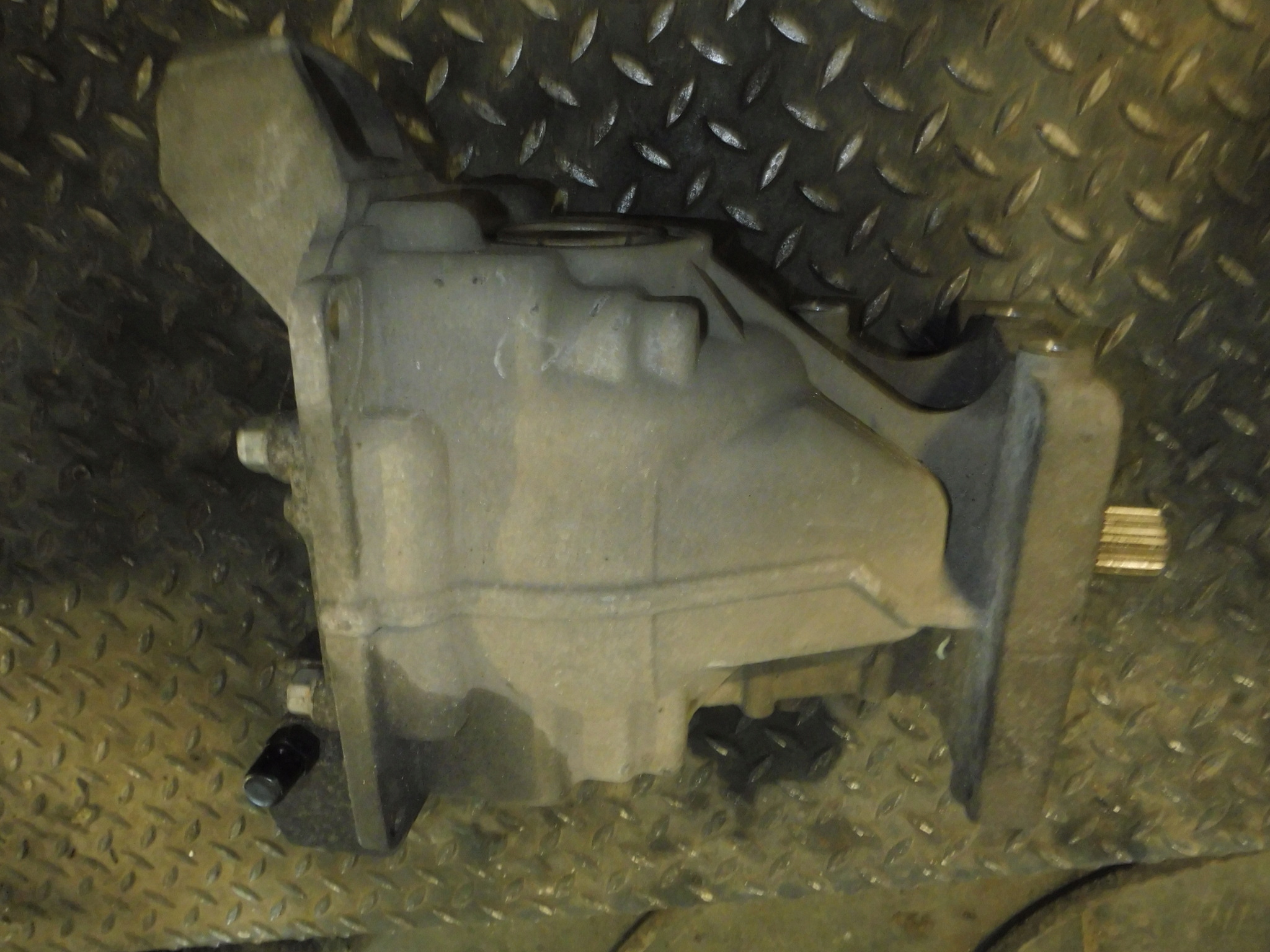 QL1LKV6555L - ЗАДНИЙ МОСТ HYUNDAI TUCSON II KIA SPORTAGE 2.0 CRDI