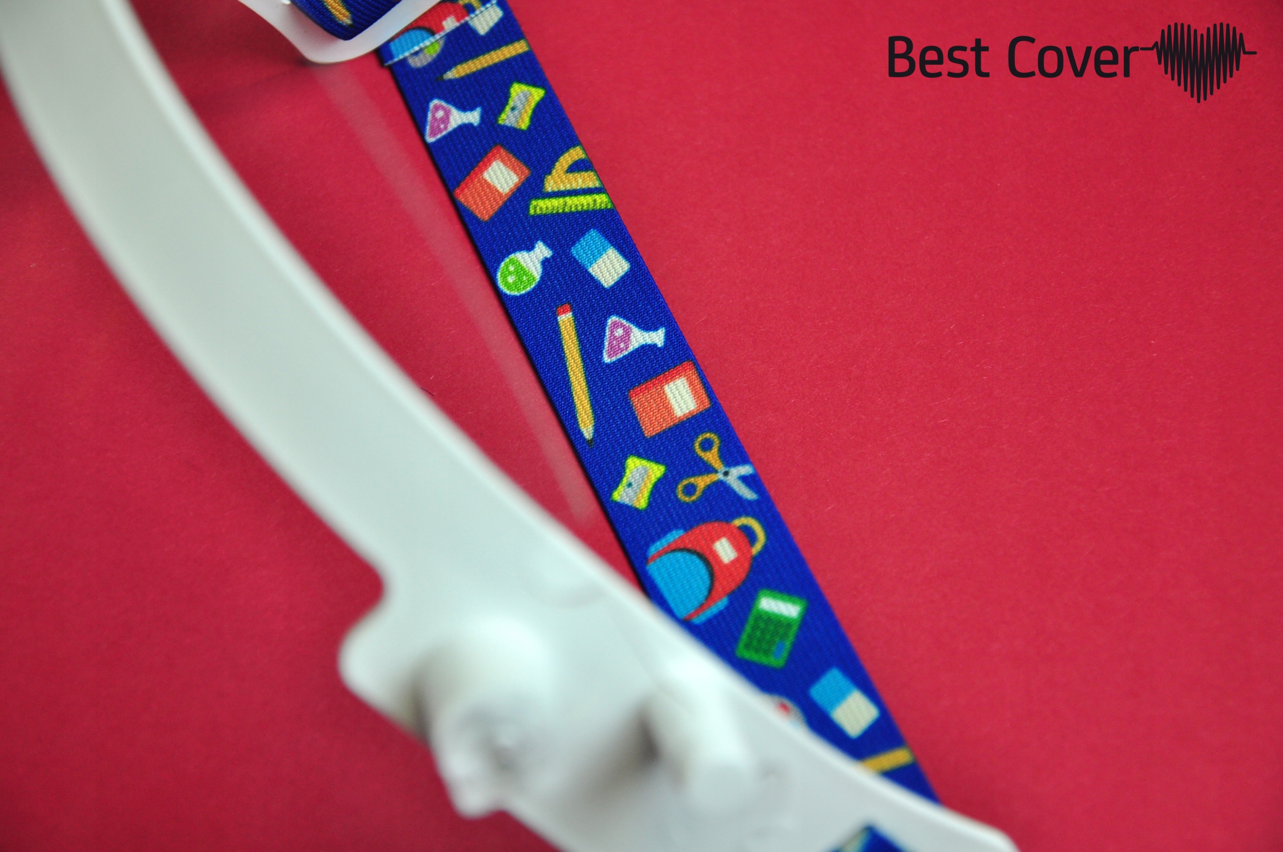 PRZYŁBICA MASKA BIAŁA SZKOŁA Best Cover Kod producenta P1