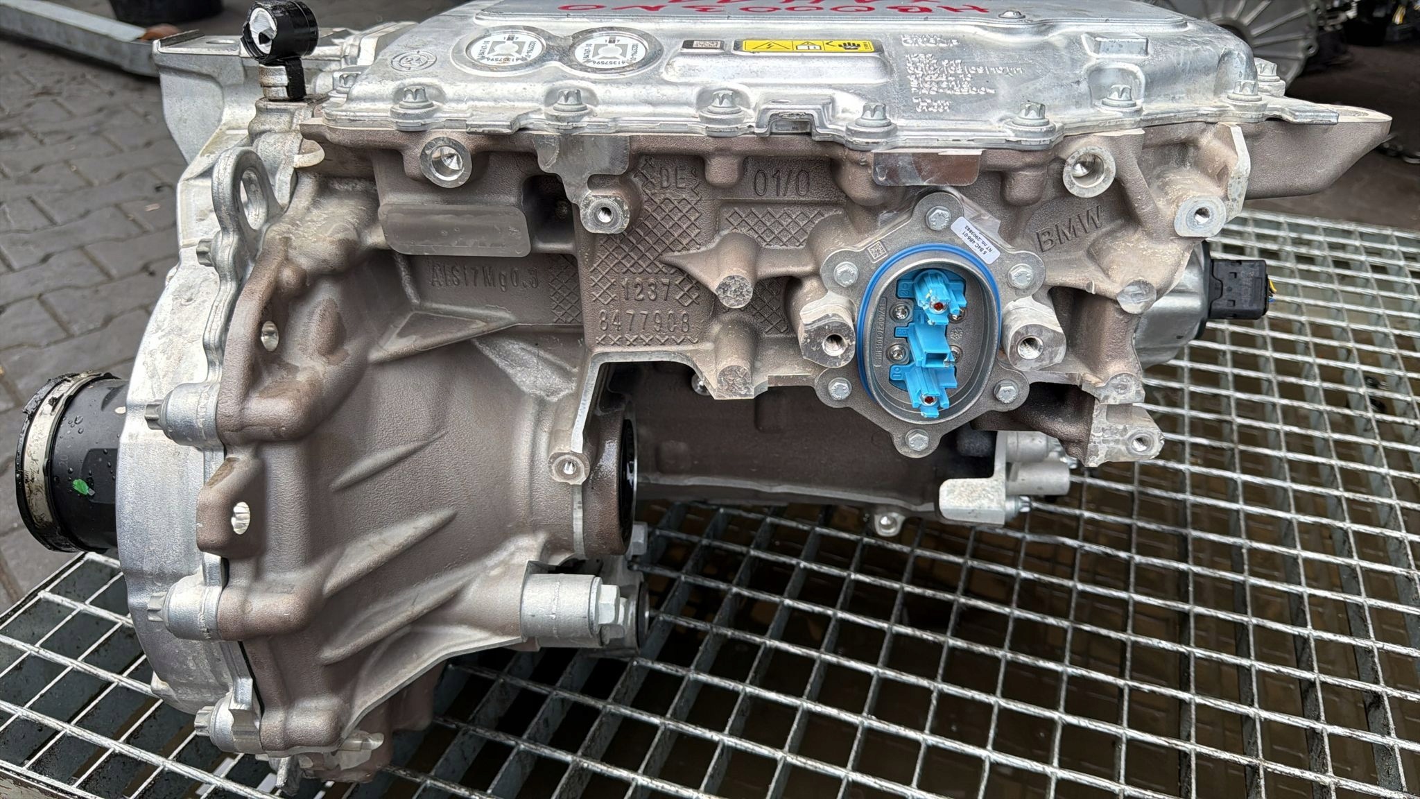 engine complete NAPED electrical BMW X1 U11 HB0003N0