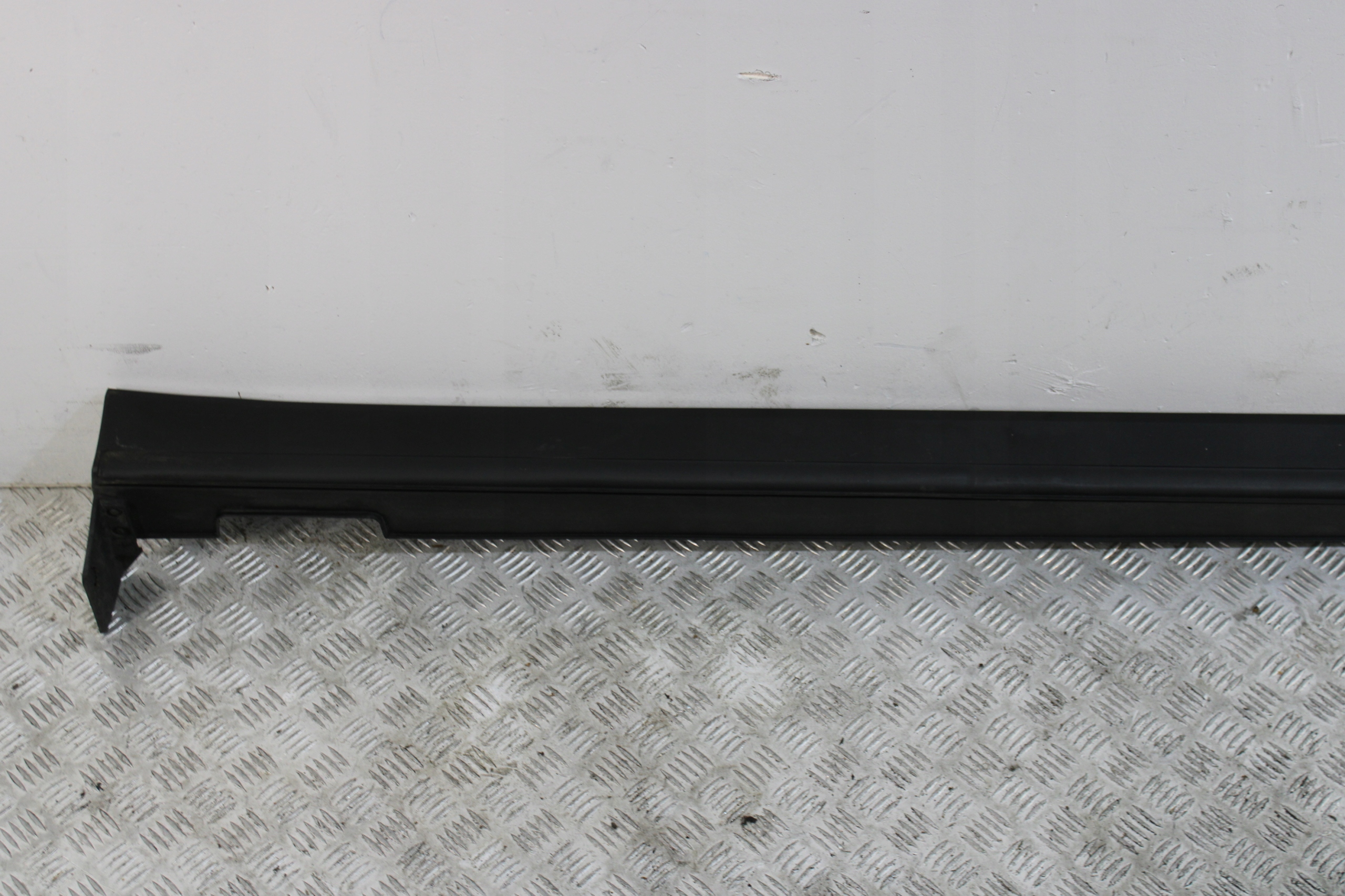 cap moulding threshold right threshold HYUNDAI SANTA FE SANTAFE 4 IV 18-20