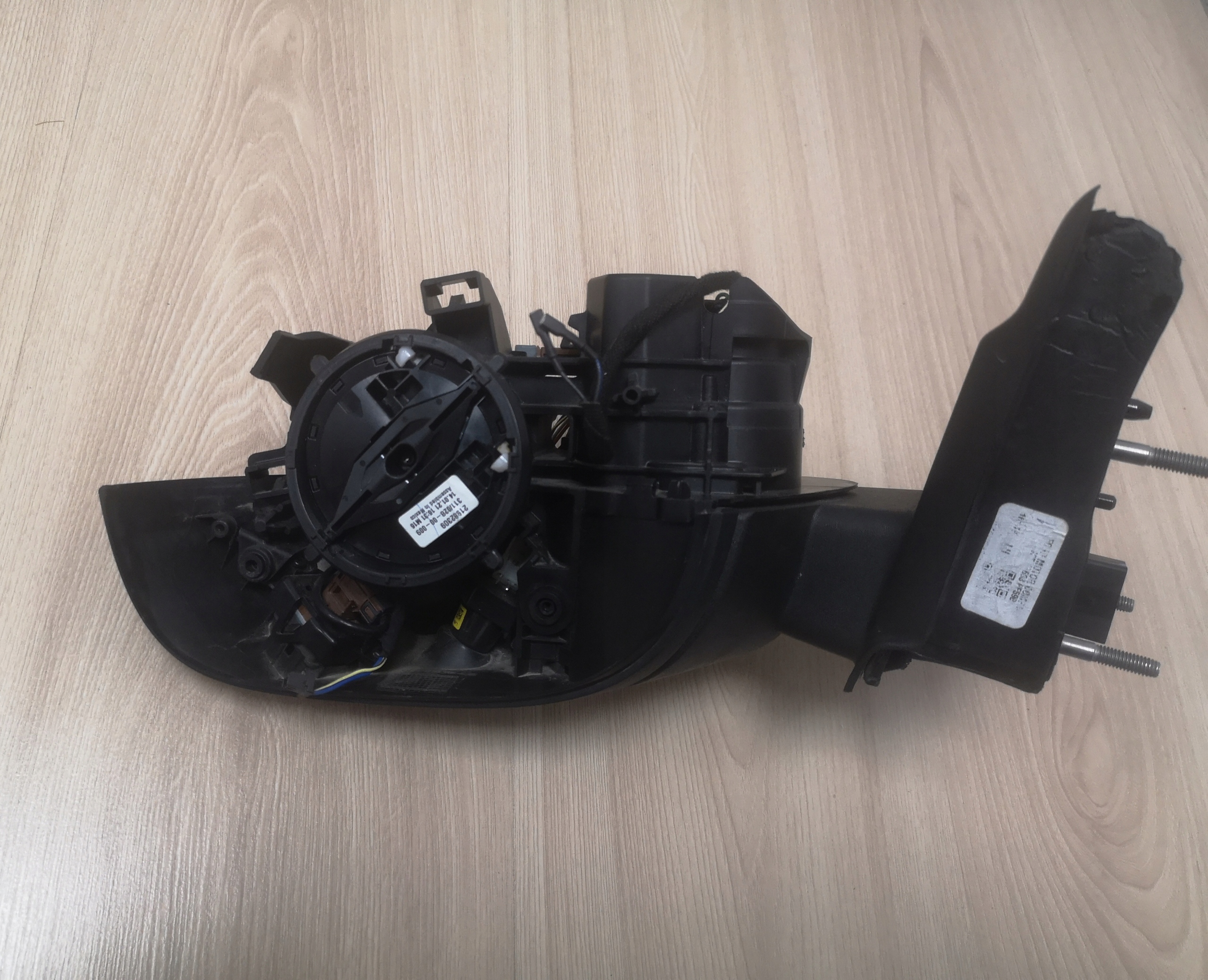 FORD MUSTANG MACH-E od 2020r mirror left KAMERA FULL 16PIN EUROPA