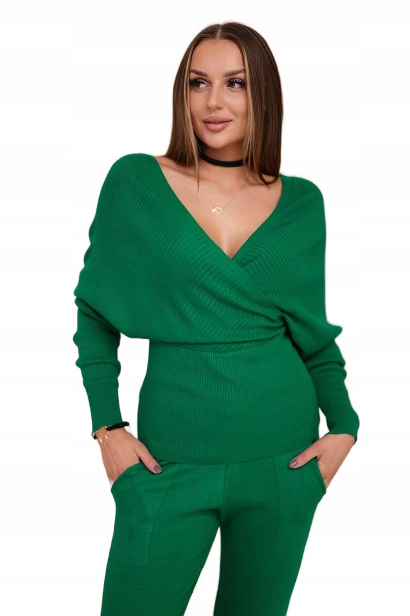 Dvoudílný svetrový komplet zelený