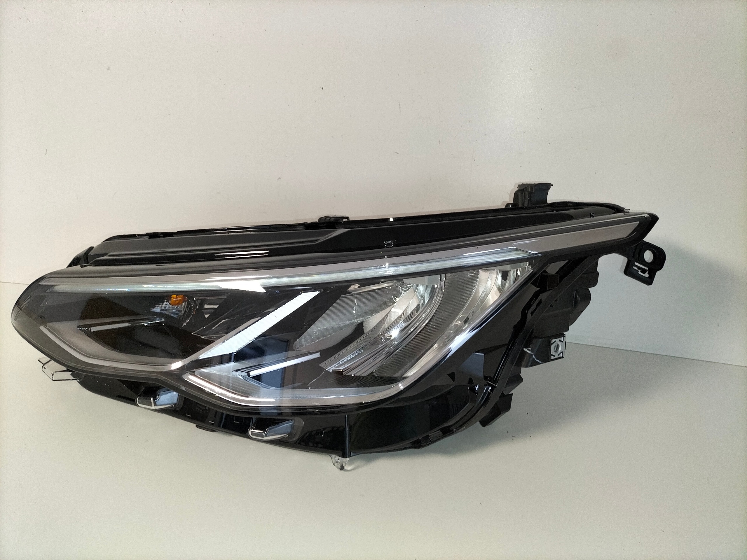 light front reflektor left VW GOLF 8 VIII 20-24 FULL LED