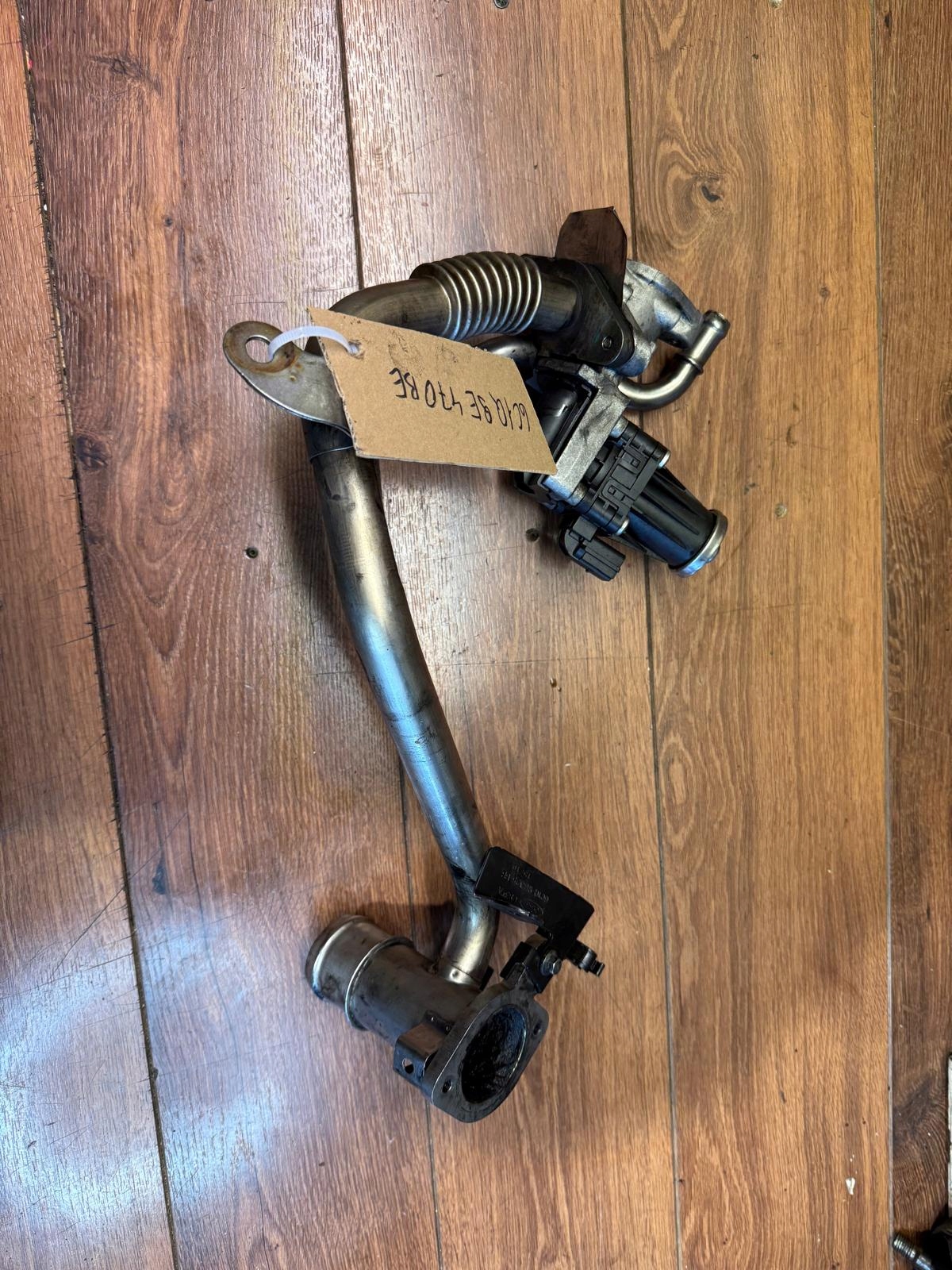 TRANSIT MK7 2.4 TDCI trubka EGR snímač 6C1Q9E470BE