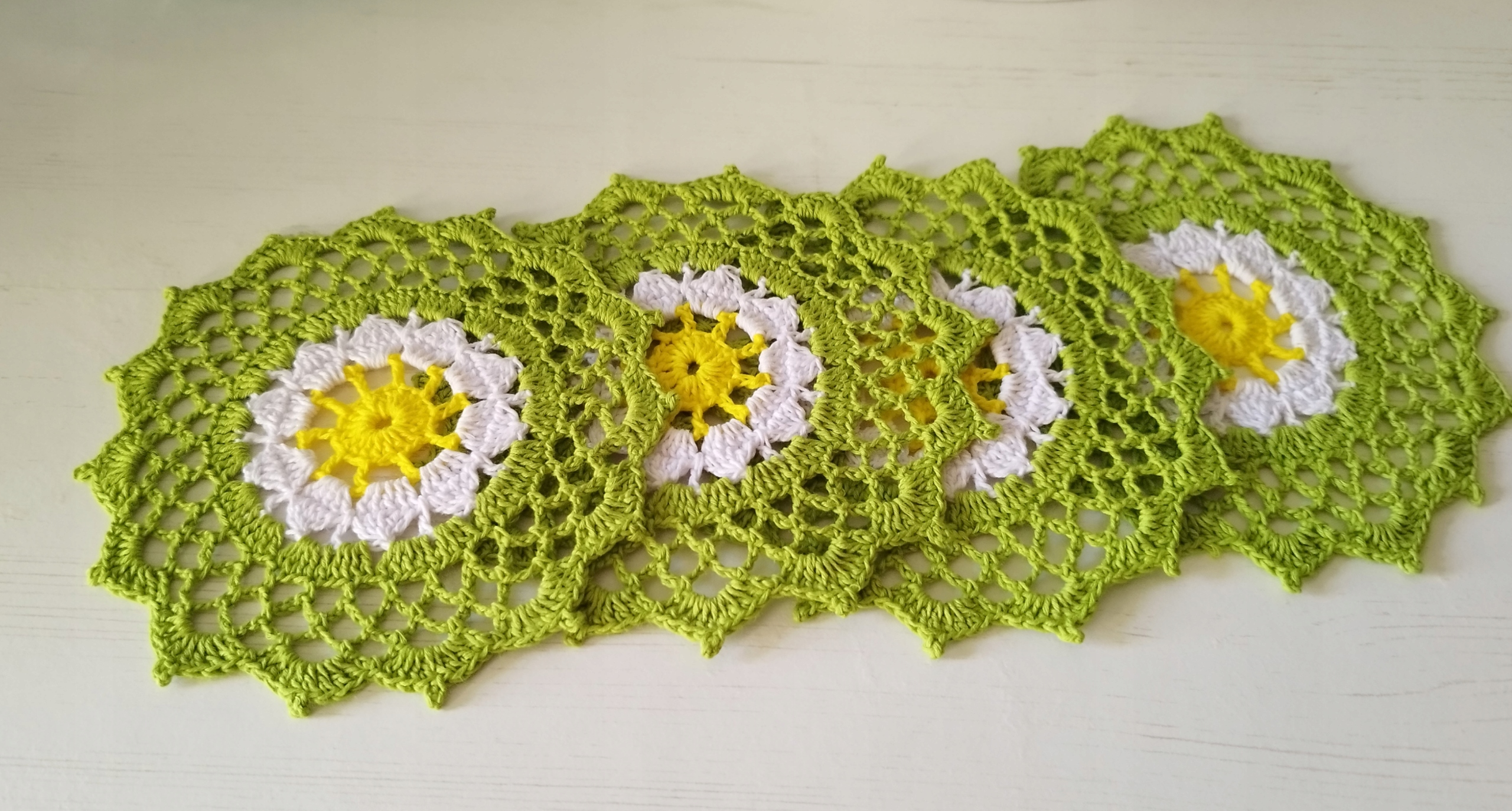 Zestaw 4 szt, serwetka 13 cm