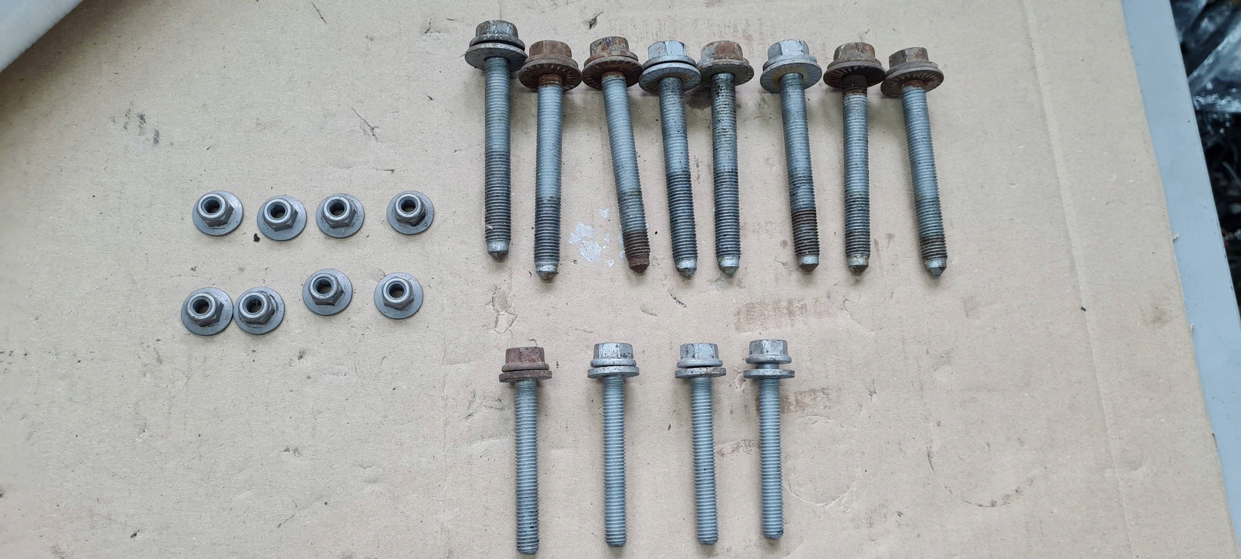 A6 C7 4G screws springing front axle beam axle beam A7 4G A4 B8 S4 A5 8T
