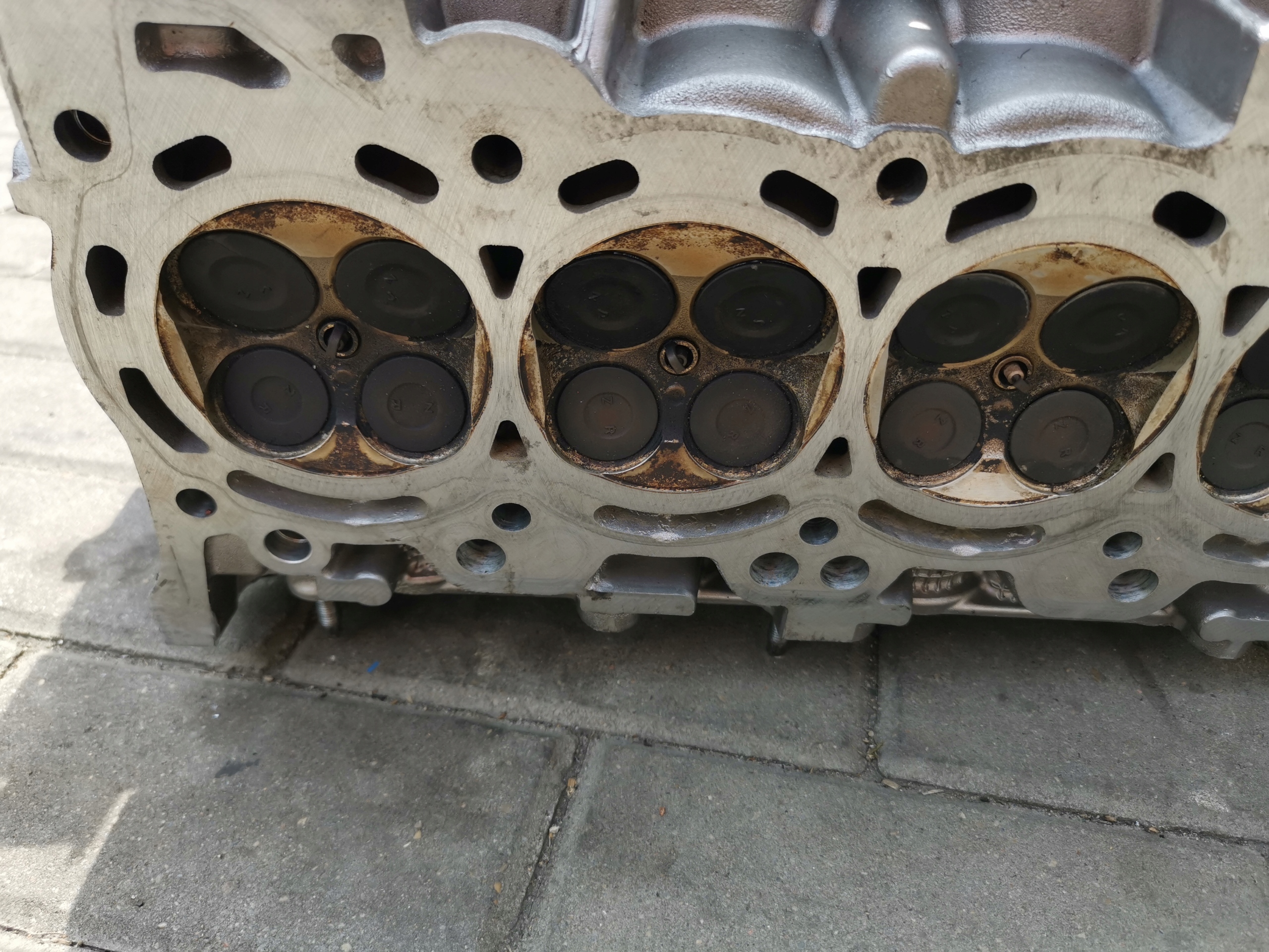 GŁOWICA + WAŁKI TOYOTA AURIS II E180 E18 1.8 H HYBRYDA X2ZR-W20 Wersja Europejska