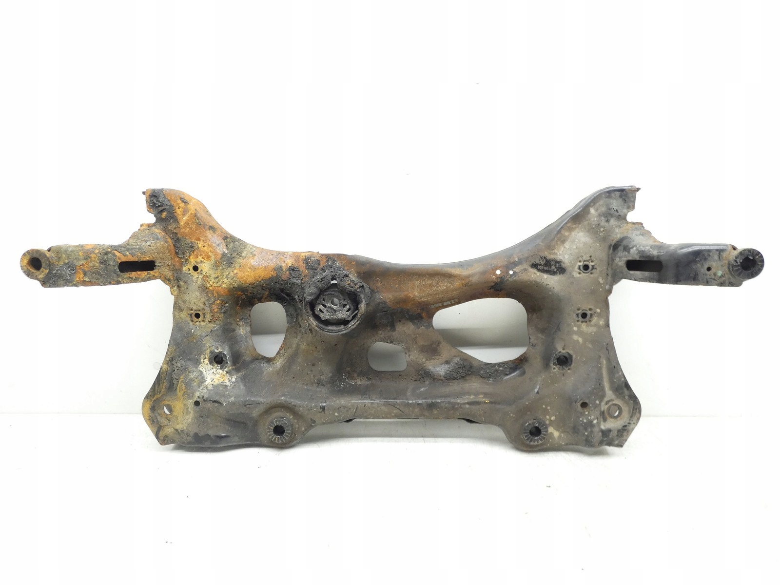 sider subframe axle beam sususpension front front VW GOLF VII A3 8V 5Q0199347A