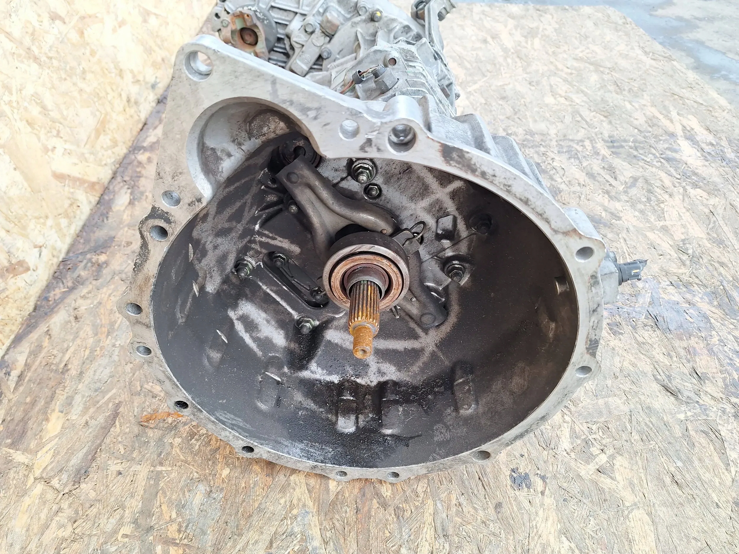 GETRIEBE 268426103803 TATA SAFARI 1.9 TD
