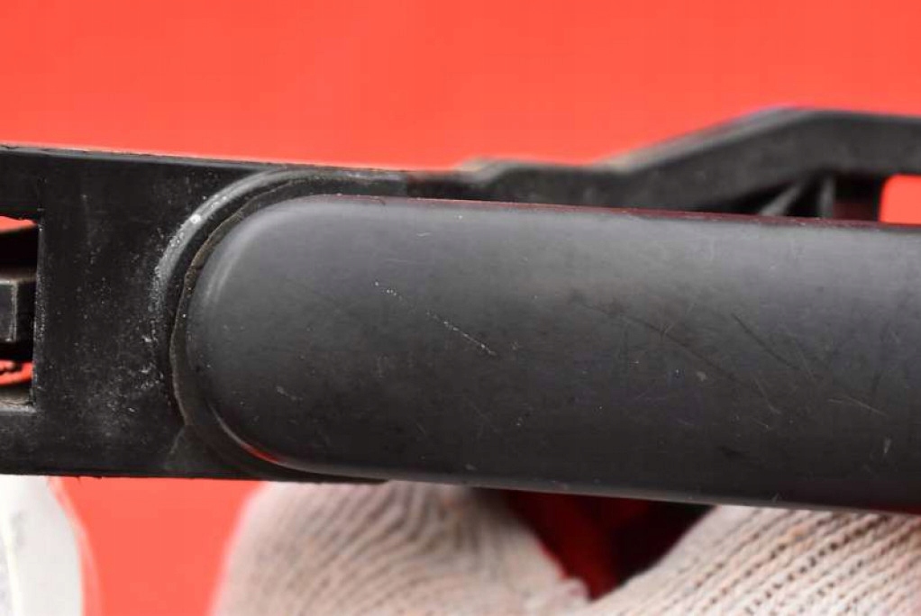 handle left rear part rear 5P0839885A SEAT TOLEDO 3 III 04-10