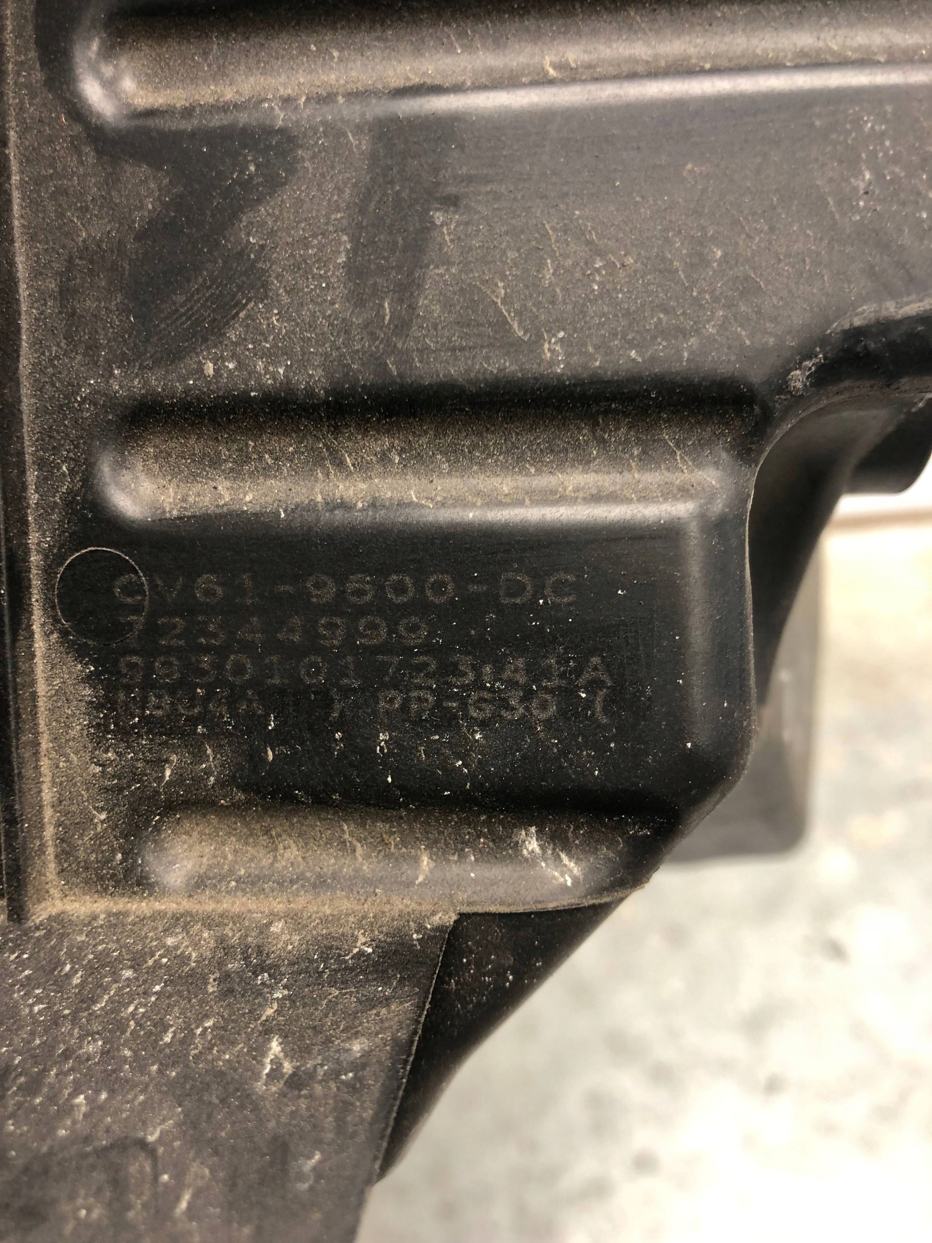 Gehäuse filter luft FORD KUGA MK2 LIFT CV61-9600-DC