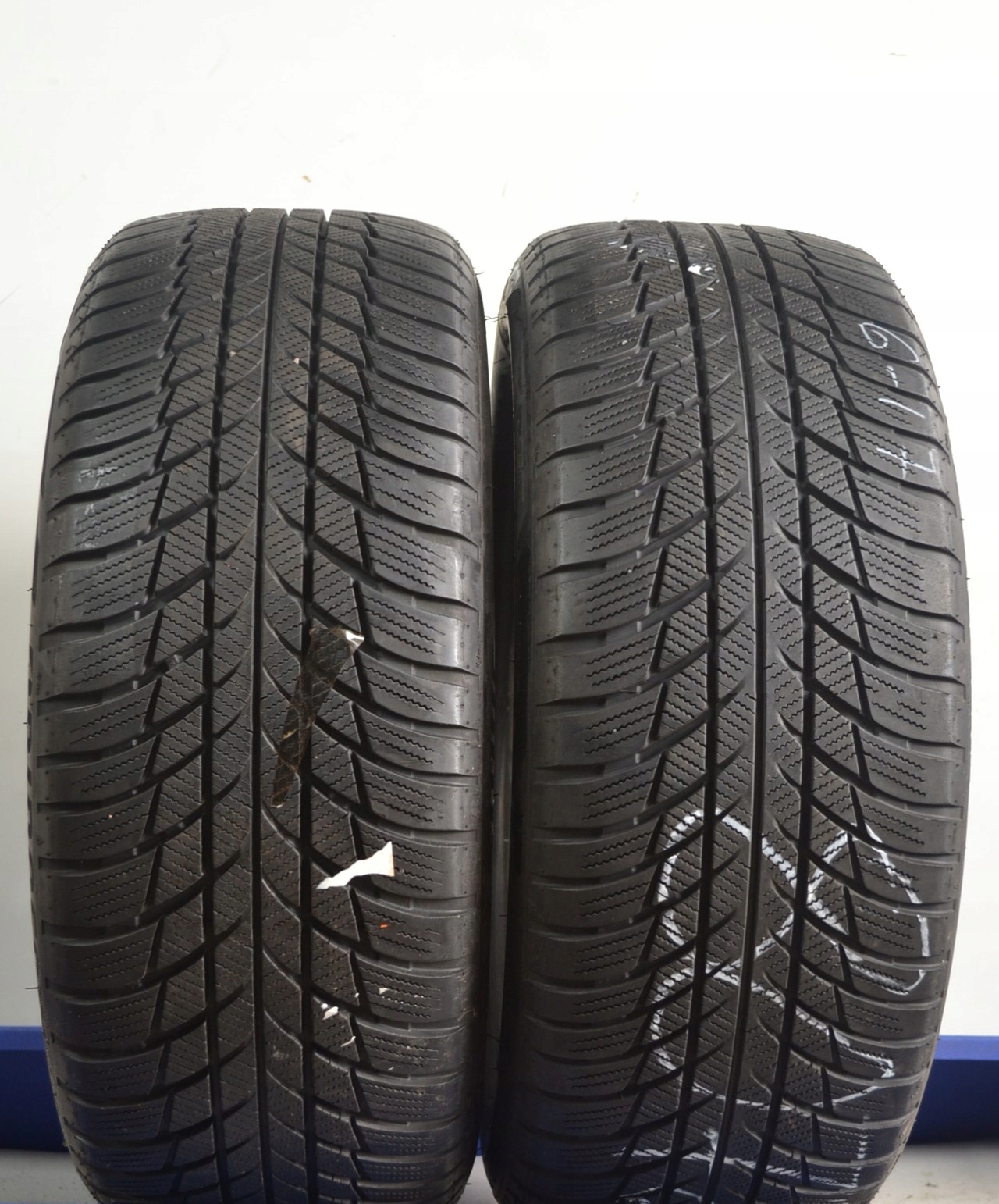 225/50R17 94H BRIDGESTONE BLIZZAK LM001 RFT x2szt 8078z