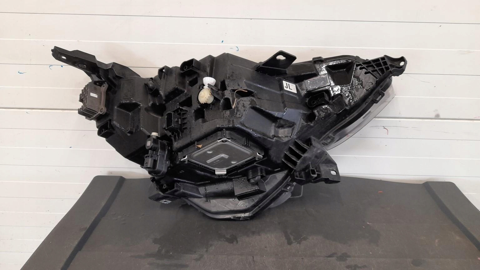 LAMPA PRZEDNIA LEWA RENAULT ARKANA FULL LED Typ samochodu Samochody osobowe