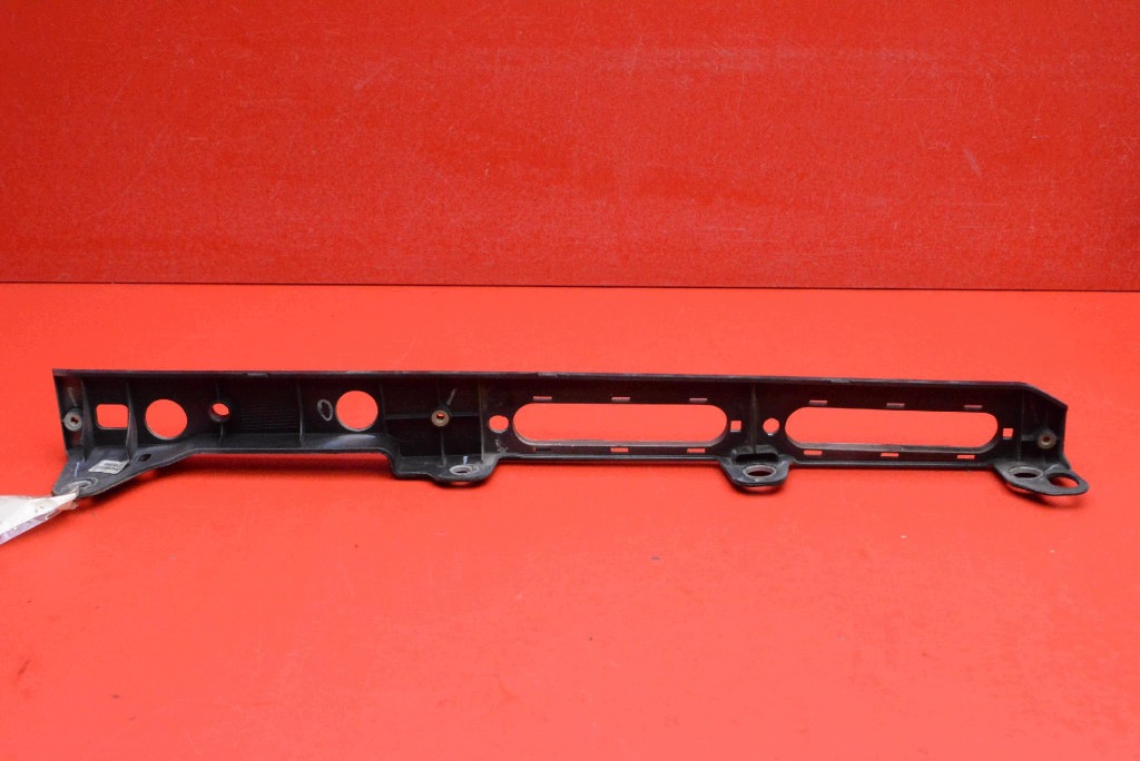 Supporto parafango Destra Anteriore CPLA-16150-AB RANGE ROVER 4 IV L405 12-17