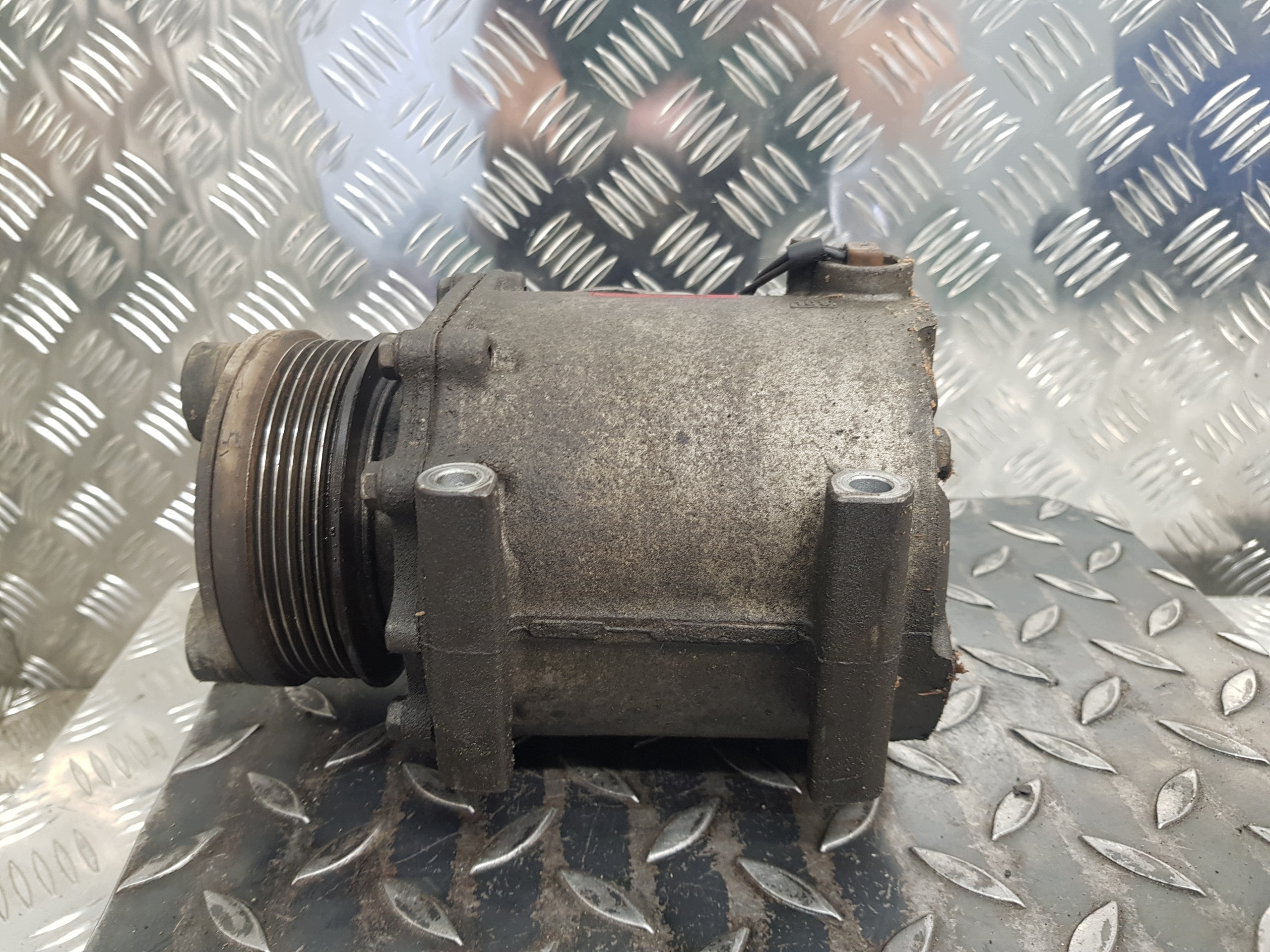 Klimakompressor klimaanlage MITSUBISHI OUTLANDER MR513358