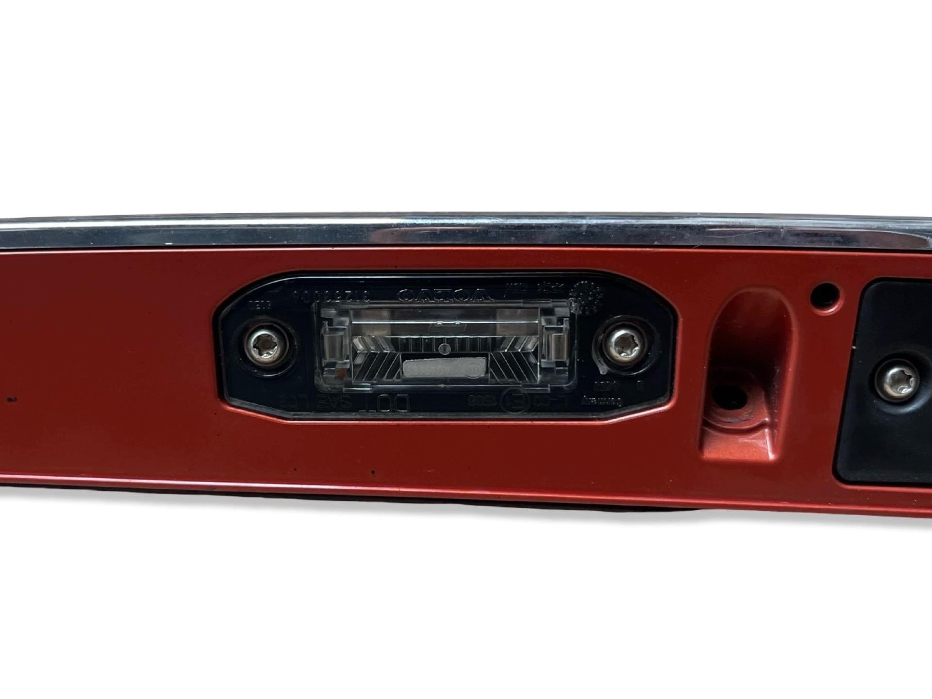 Moulage du capot Volvo V50 facelift 2012 30753027