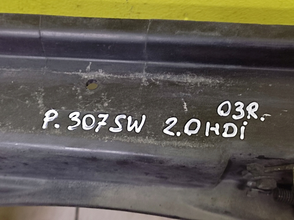 PEUGEOT 307 SW 2.0 HDI support panel for radiators