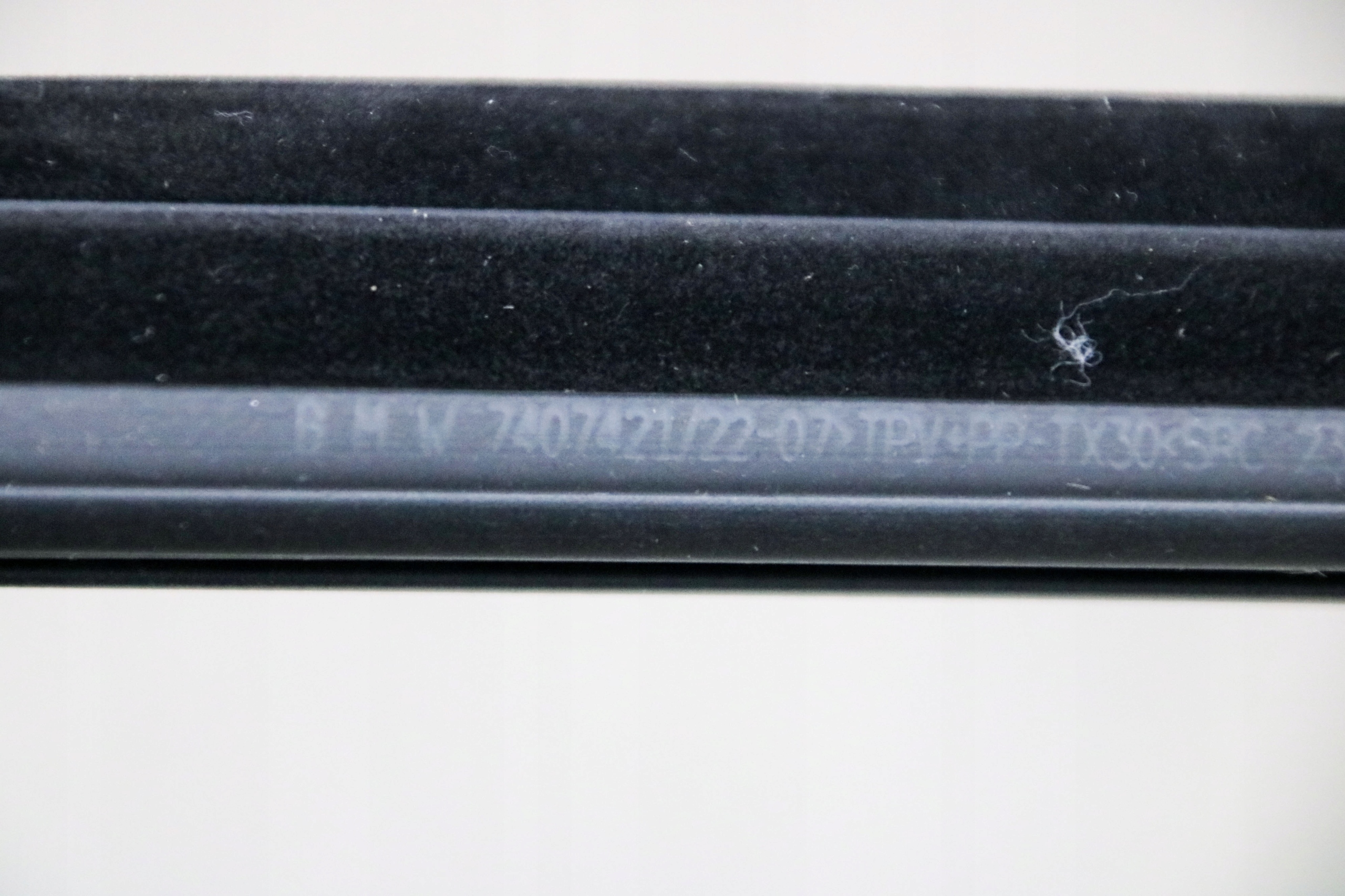 BMW G20 G21 moulding dust door left rear part 7407421
