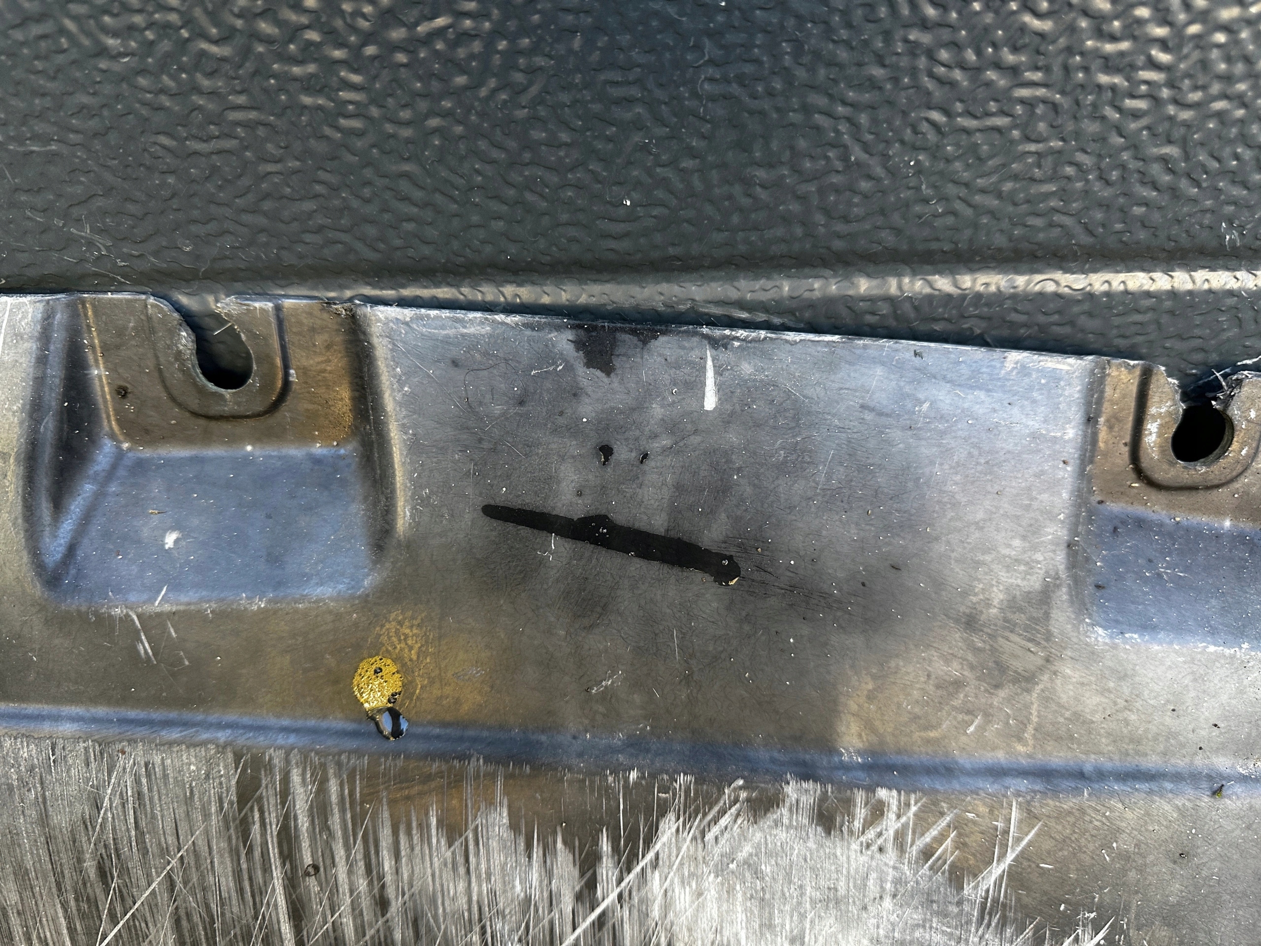 Ferrari California abdeckung Blende Abdeckung unter Stoßstange 081176600