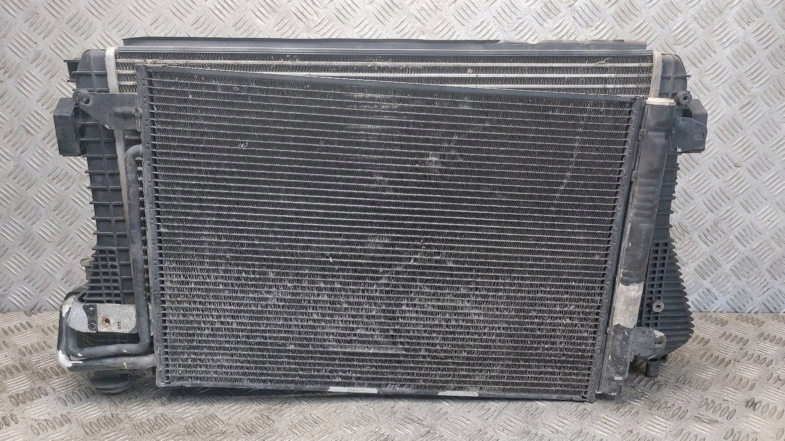 KOMPLET Radiateur SKODA OCTAVIA II 1.9 TDI