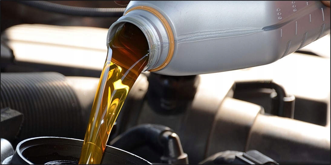 OLEJ DO SMAROWANIA ŁAŃCUCHA PIŁY i PROWADNICY OLEJ PROWADNIC NAC 1L Marka NAC