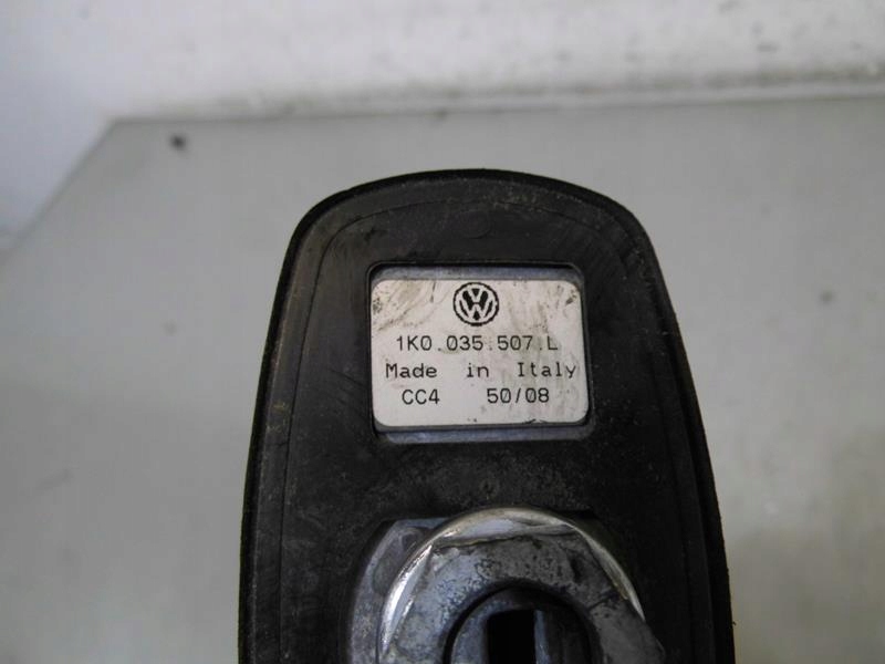 ANTENA PŁETWA AUDI A4 B7 Marka Inna