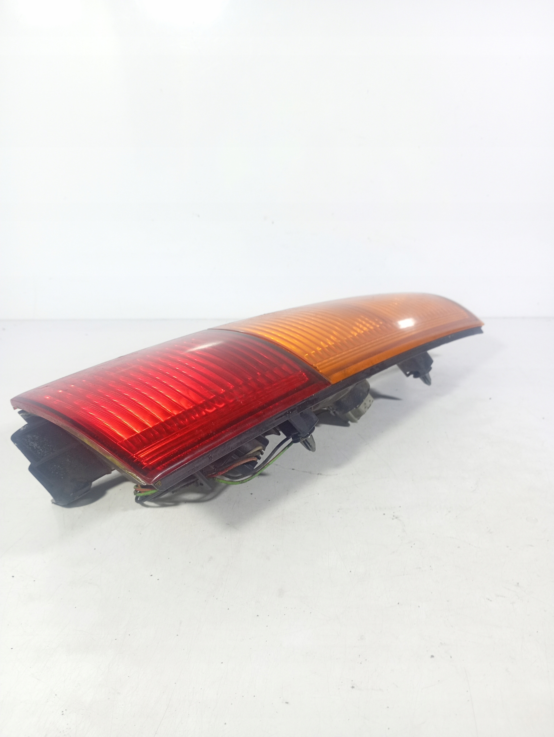 Suzuki Ignis 1 and 00-06 light right rear rear part OE 35670-86G00