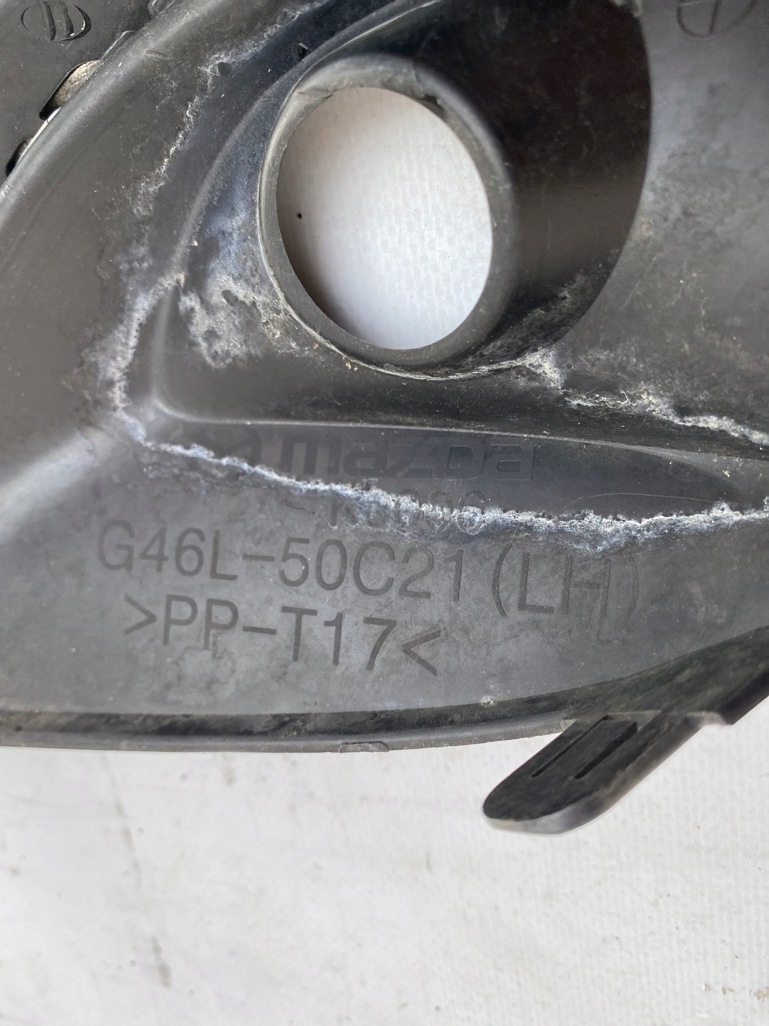 MAZDA 6 GJ LIFT 14- left grid of a bumper front front G46L50C21